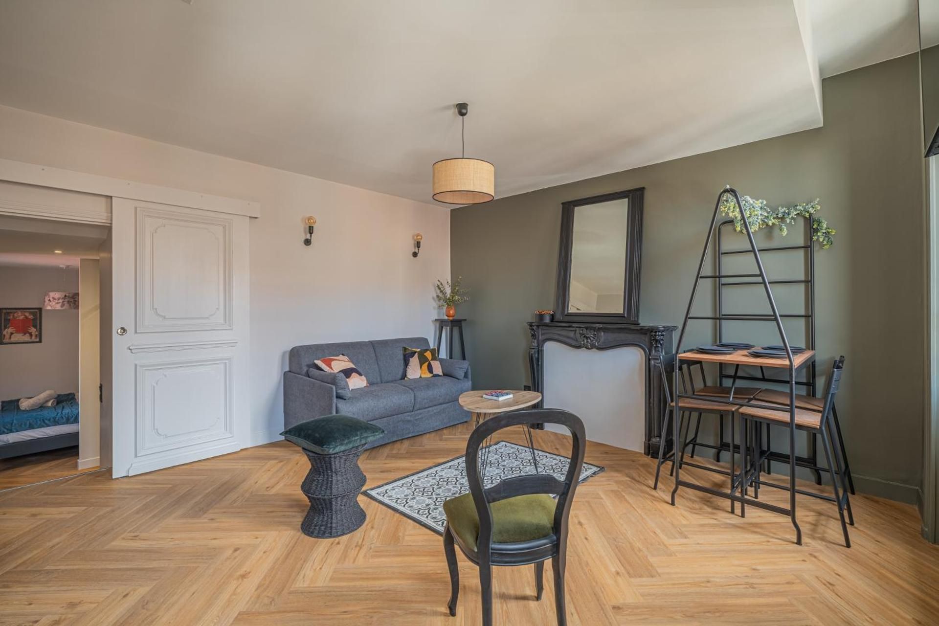 One-Bedroom Superior Apartment