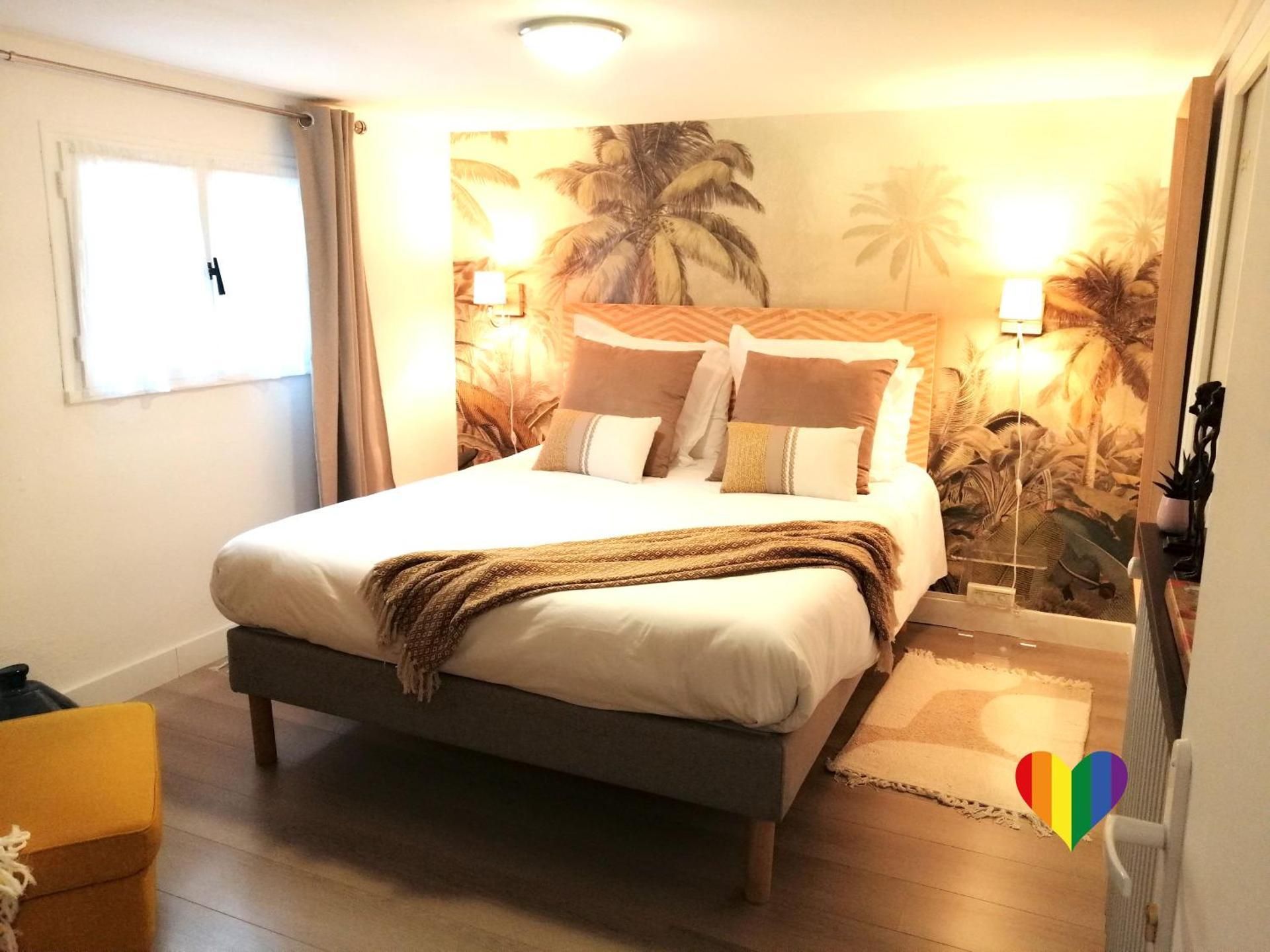 Double Room with Private External Bathroom