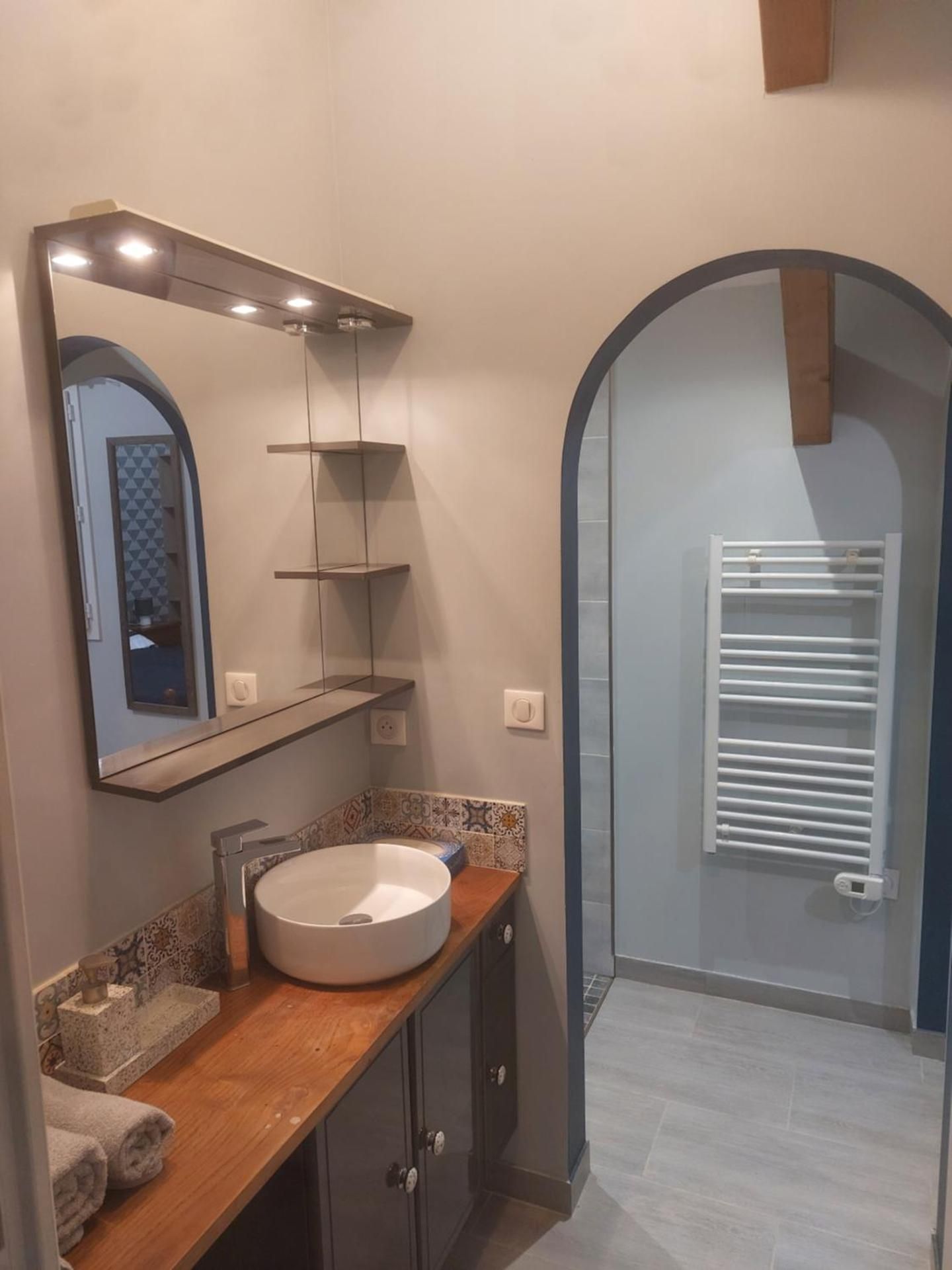 Double Room with Private Bathroom