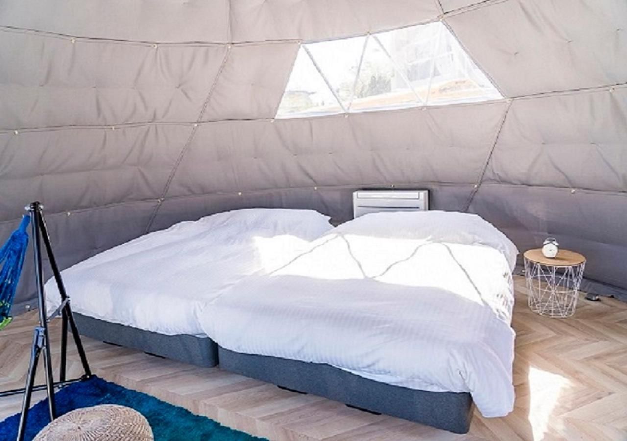 Dome Tent with Double Bed