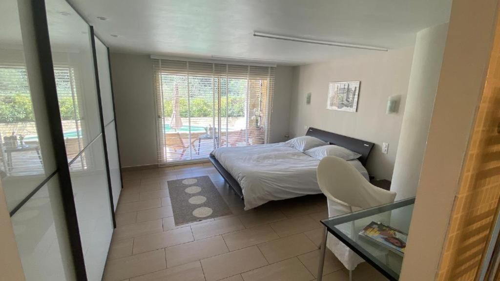 Double Room with Pool View