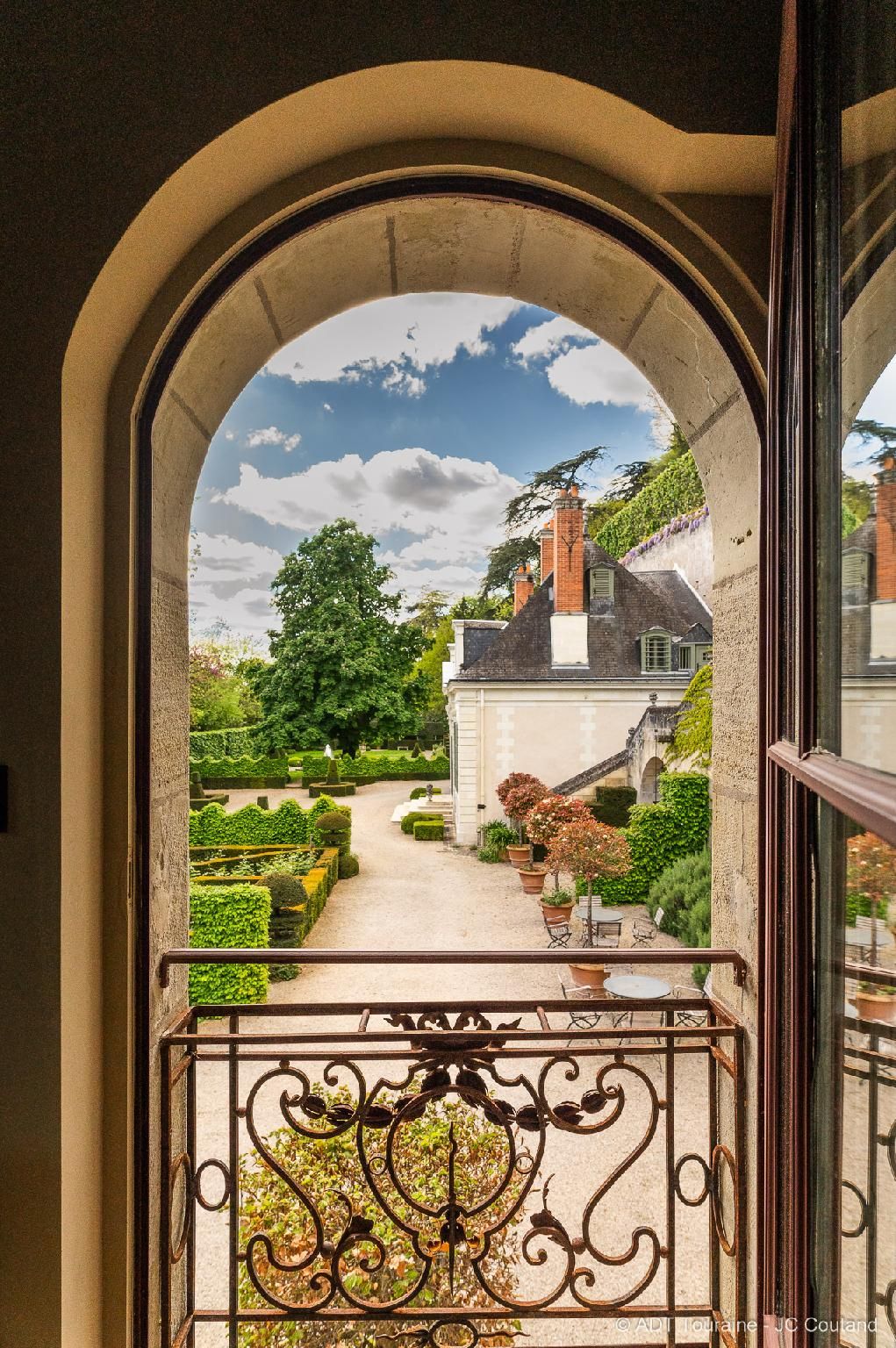 Manoir des Basses Rivières Suite-Salle de bain et douche-Suite-Vue sur Jardin-Suite Doisonville 2
