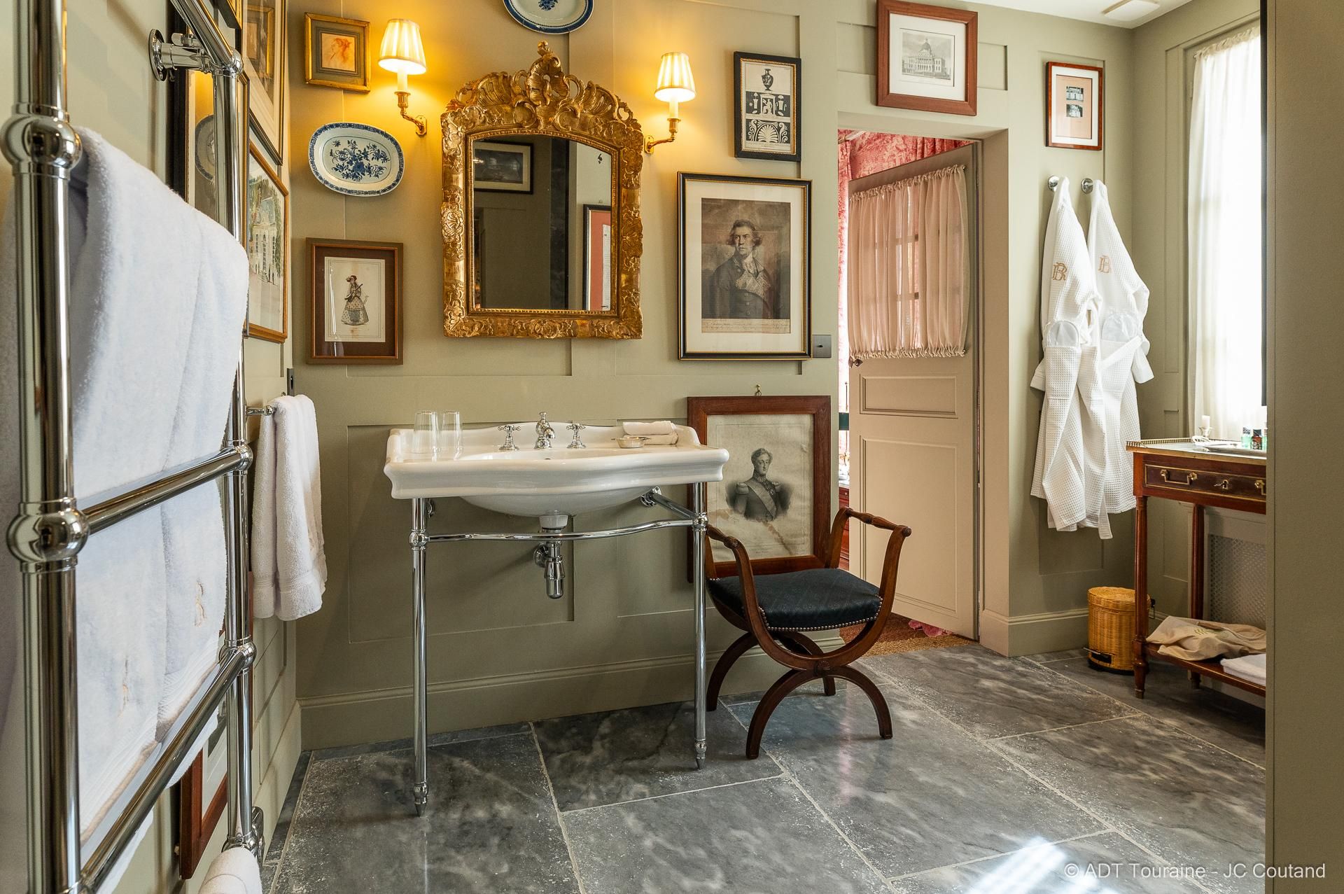 Suite-Salle de bain et douche-Suite-Vue sur Jardin-Suite Boisdenier