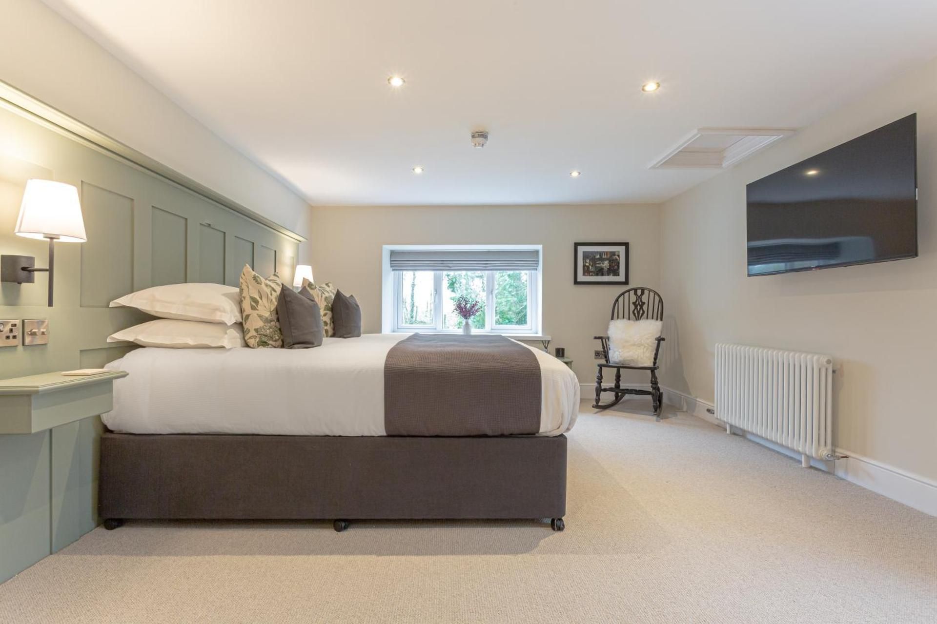Superior King Room