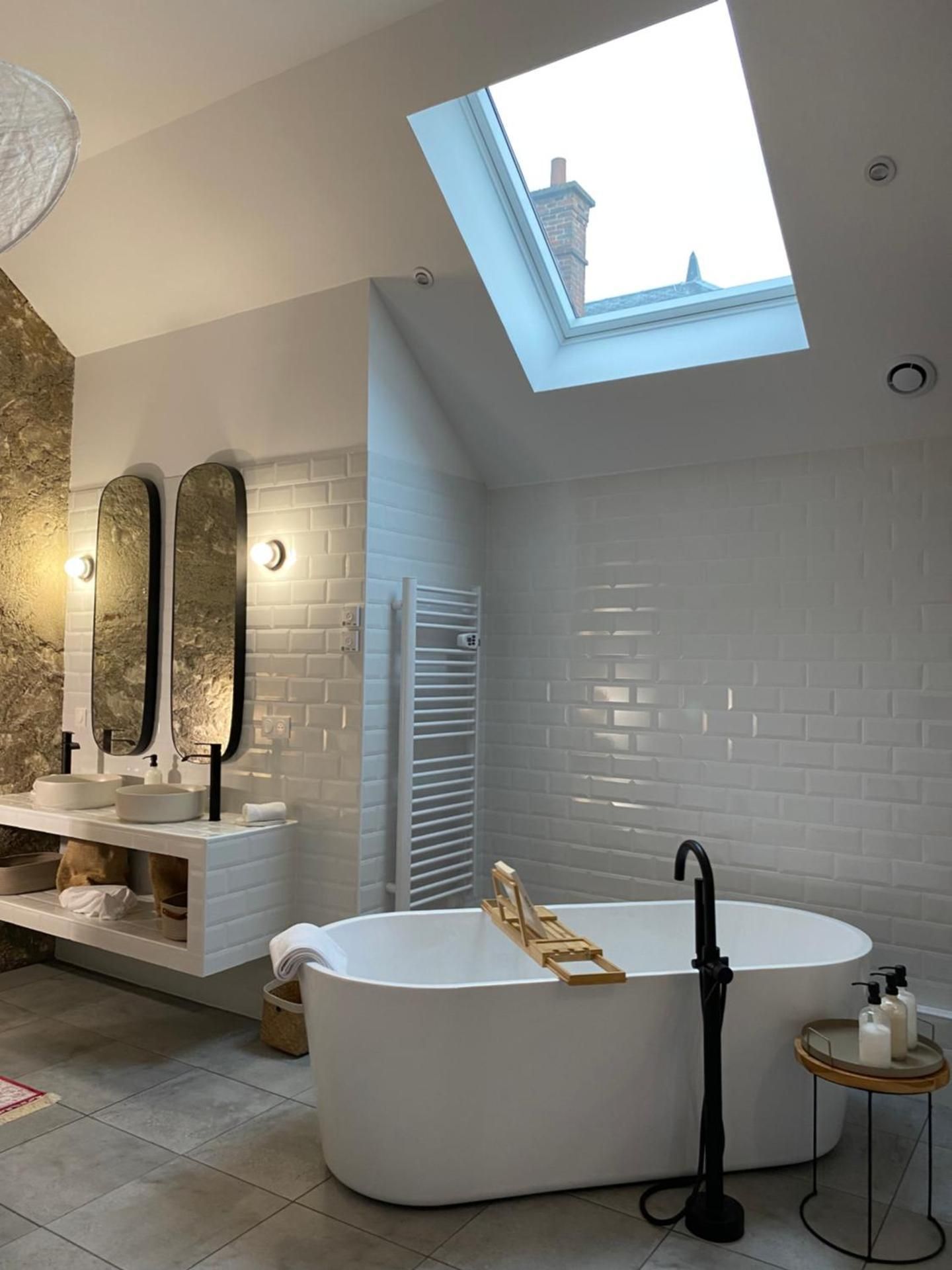 King Room with Spa Bath