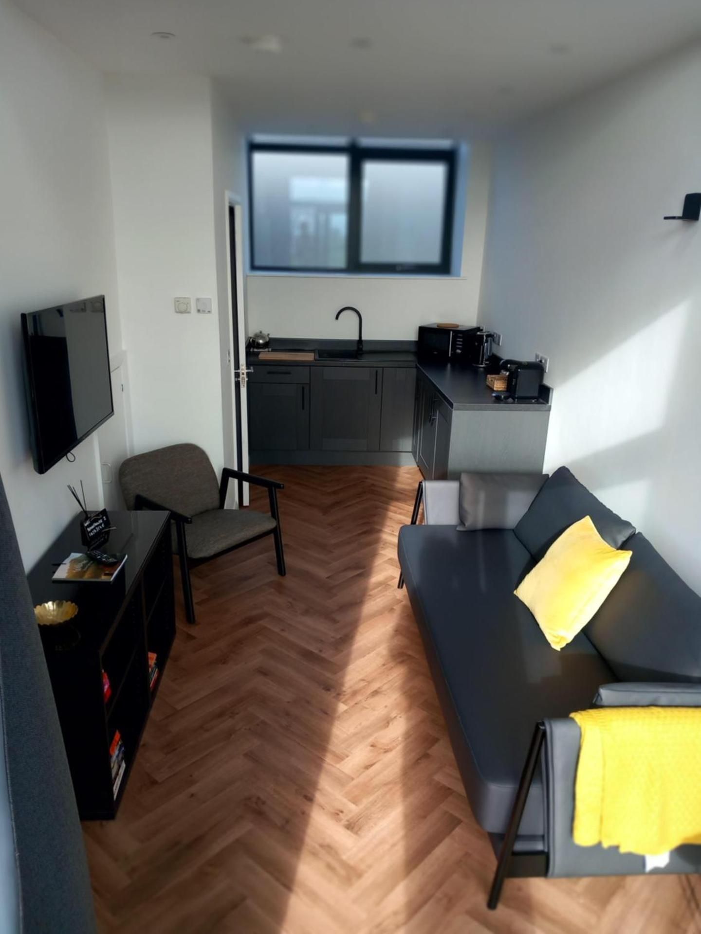Studio - Split Level