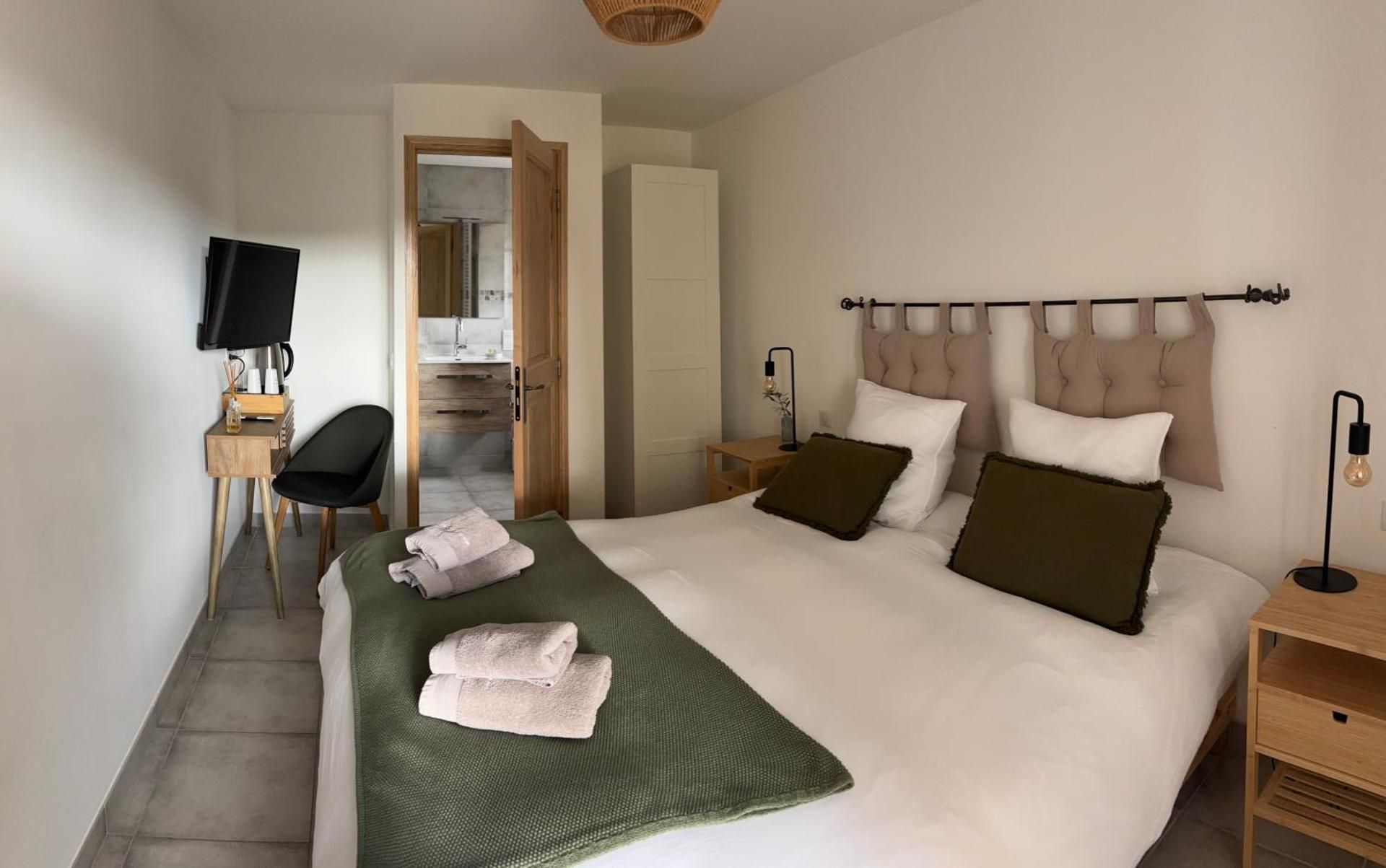 Queen Room
