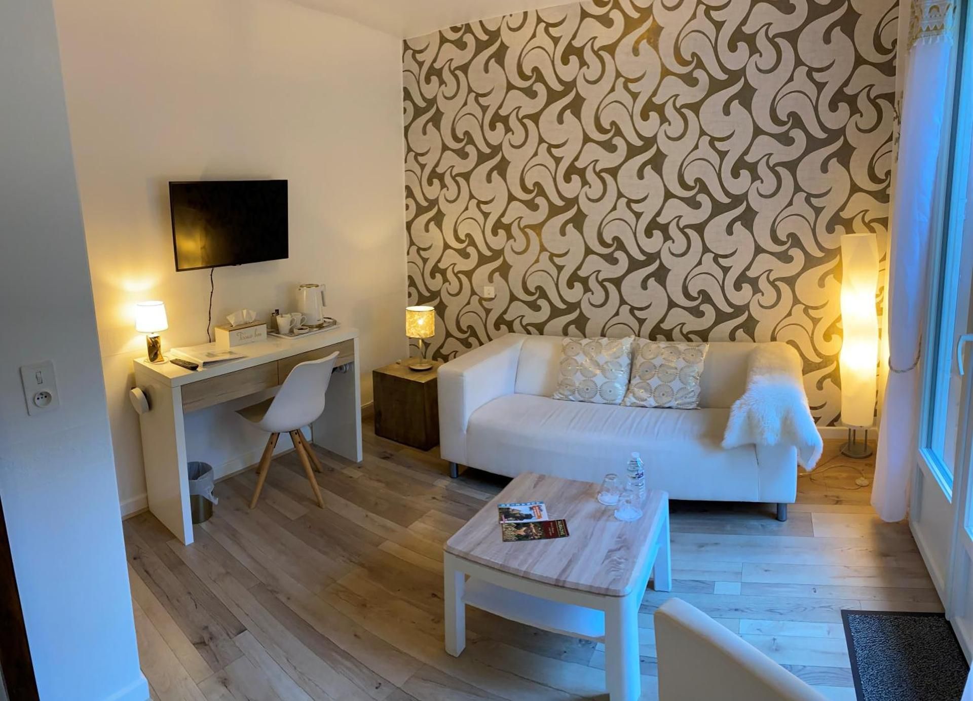 B&B Le Saut de la Bergere Suite with Terrace