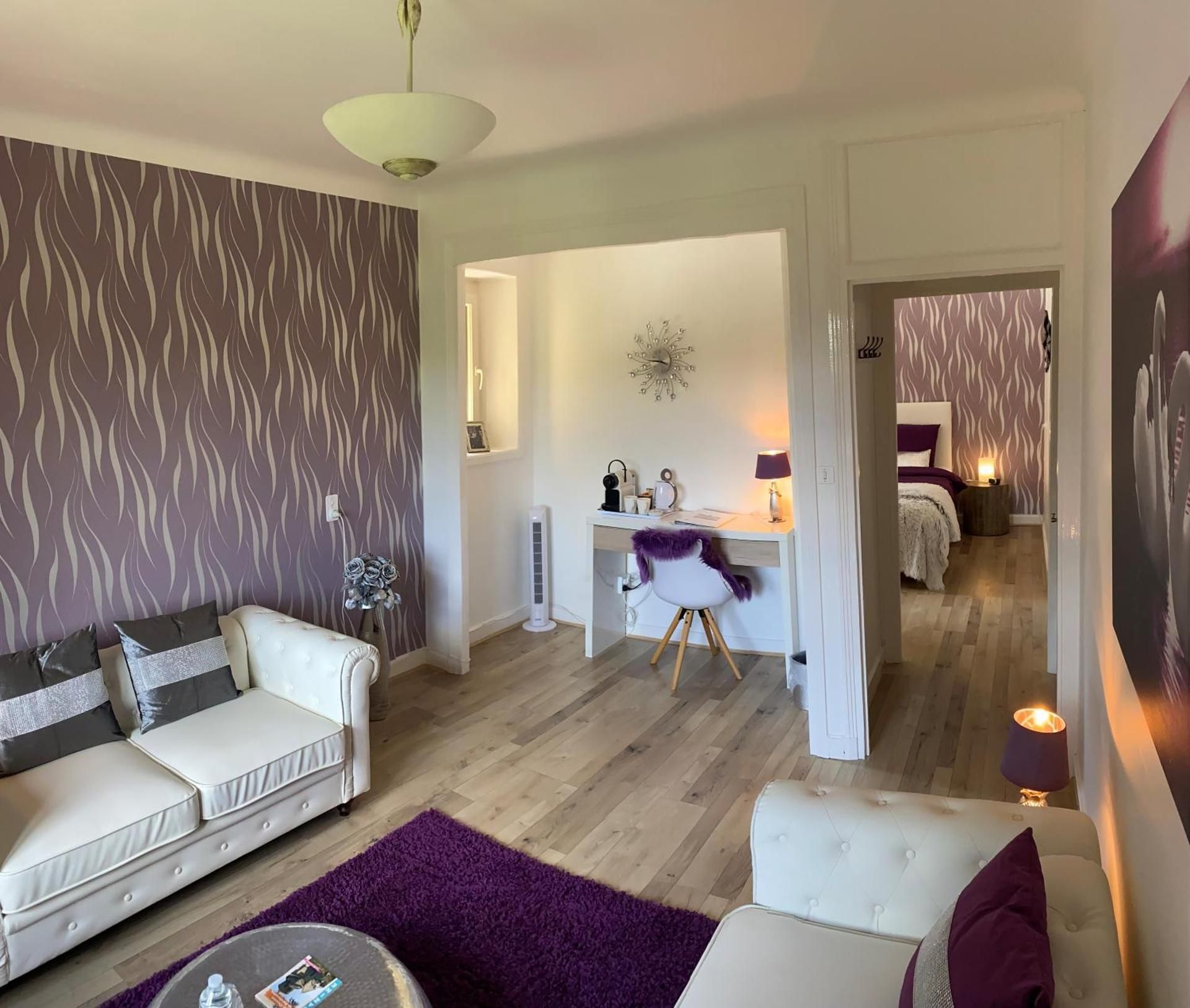 B&B Le Saut de la Bergere Suite Deluxe with Valley View