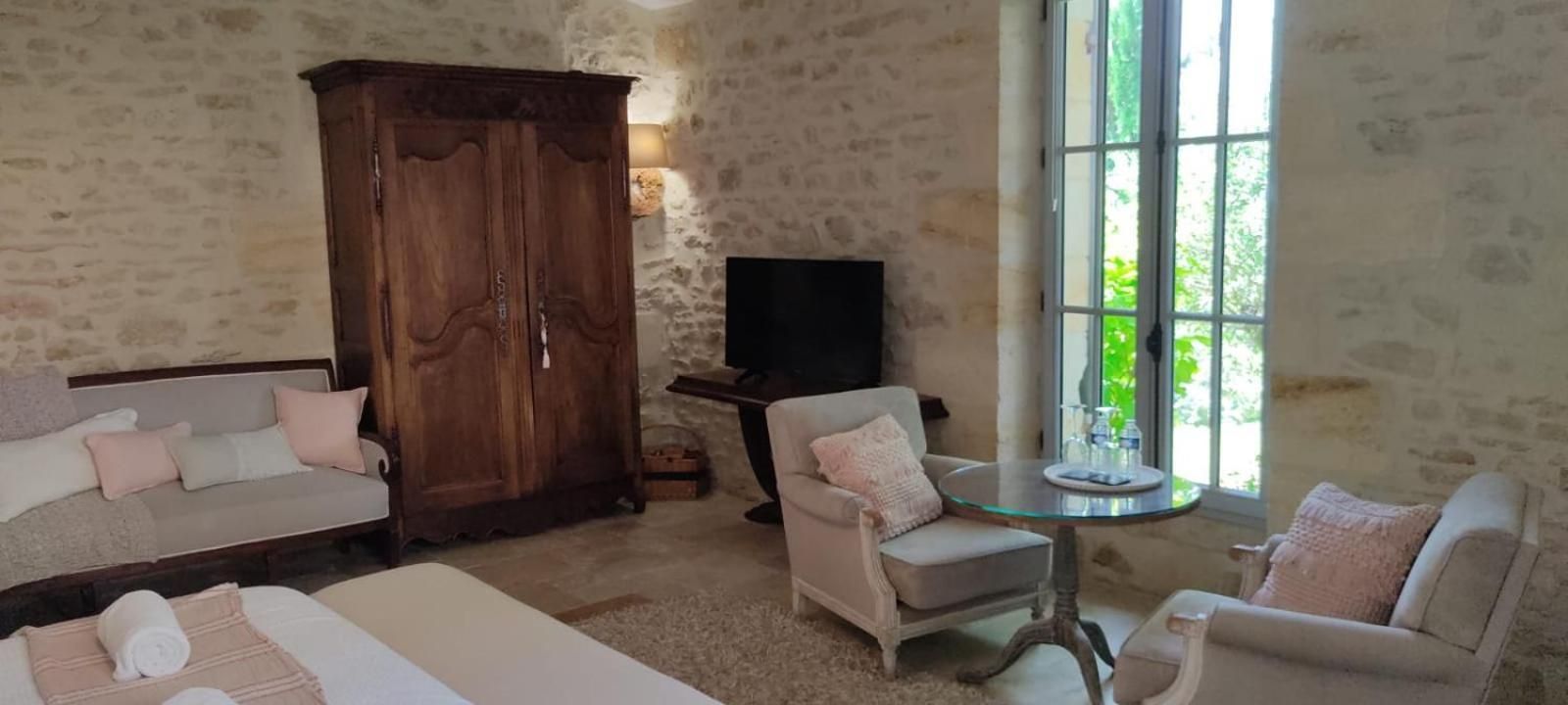 Suite with Pool View