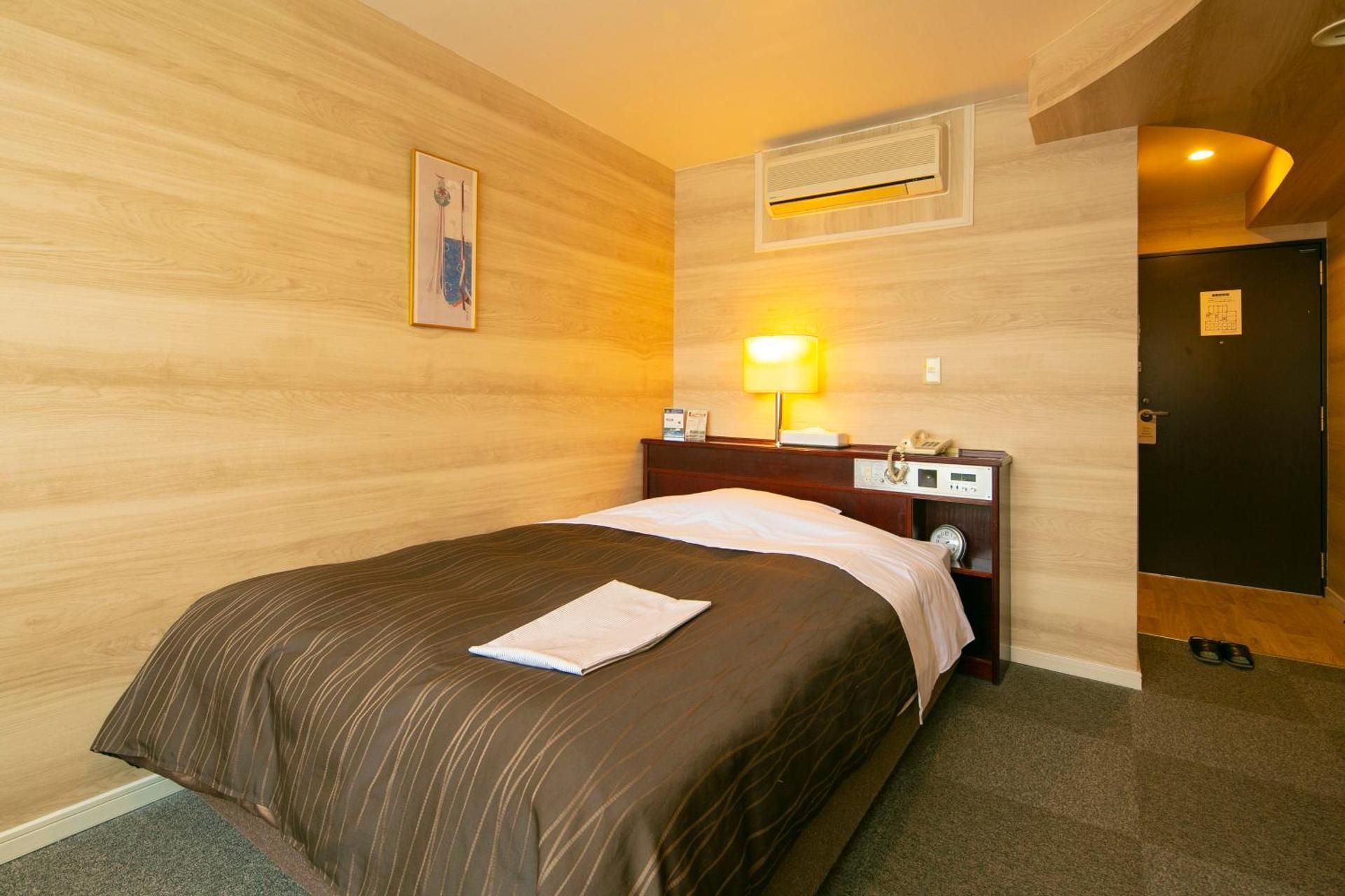 Queen Room with Balcony