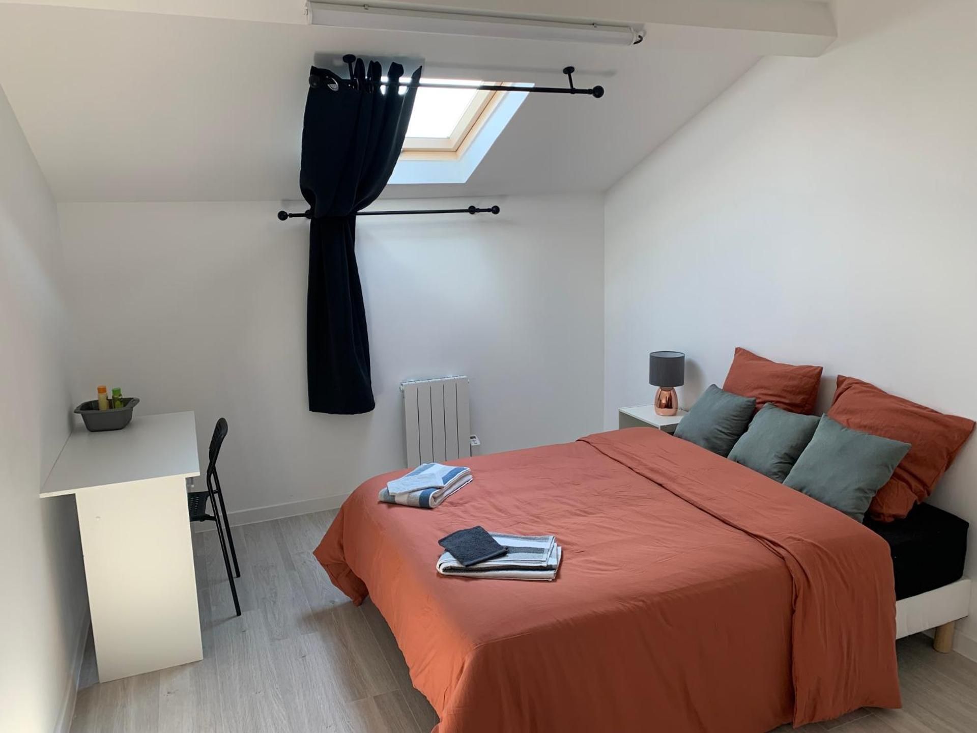 Double Room with Shared Bathroom