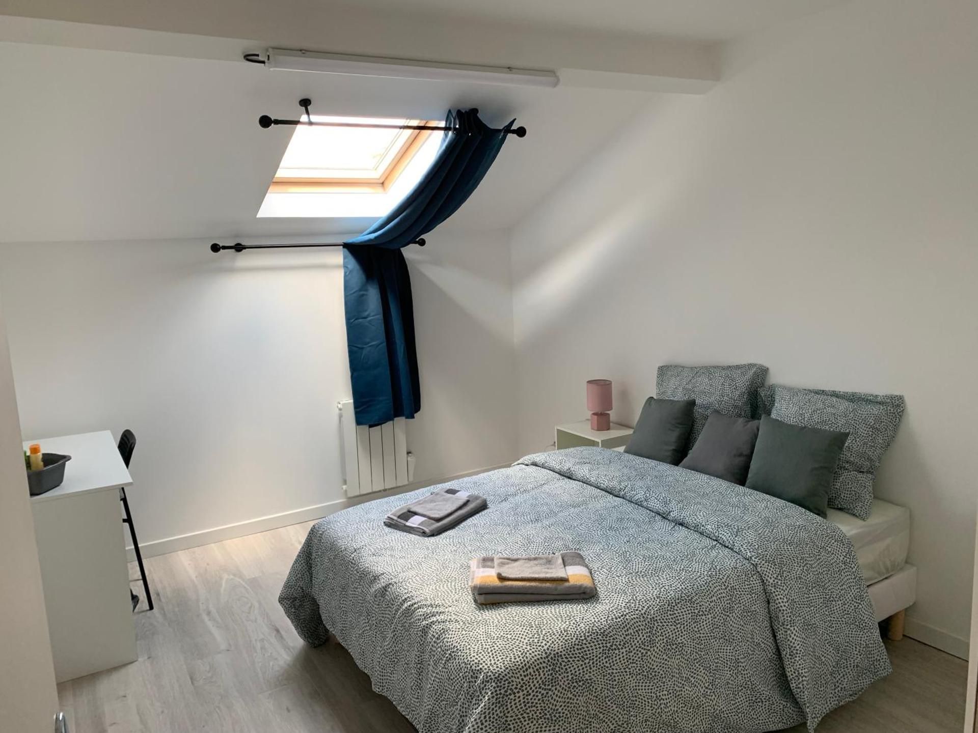 Double Room with Shared Bathroom