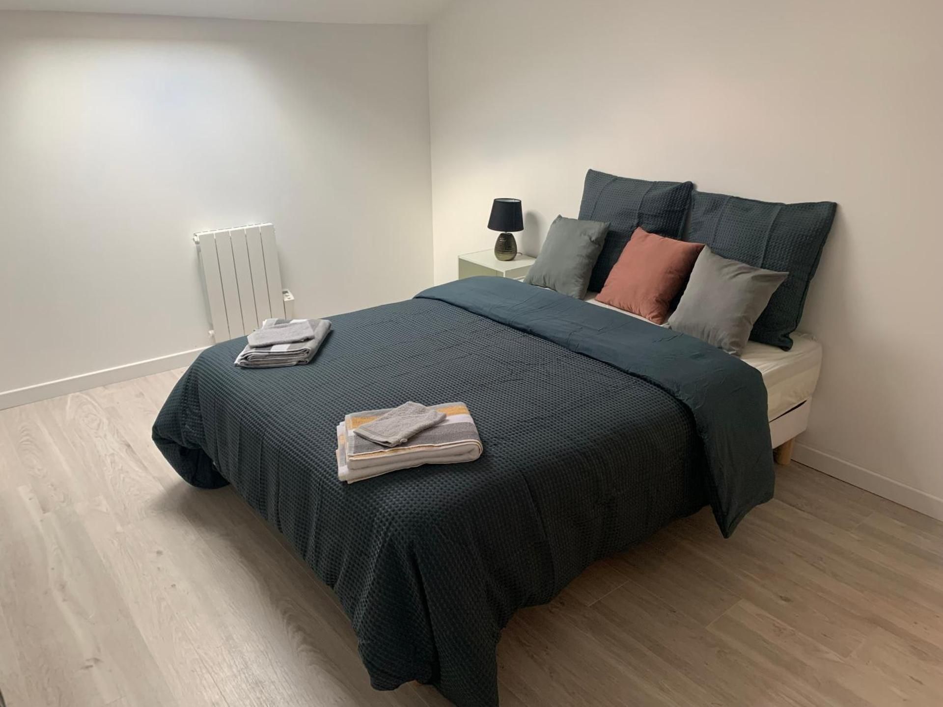 Double Room with Shared Bathroom