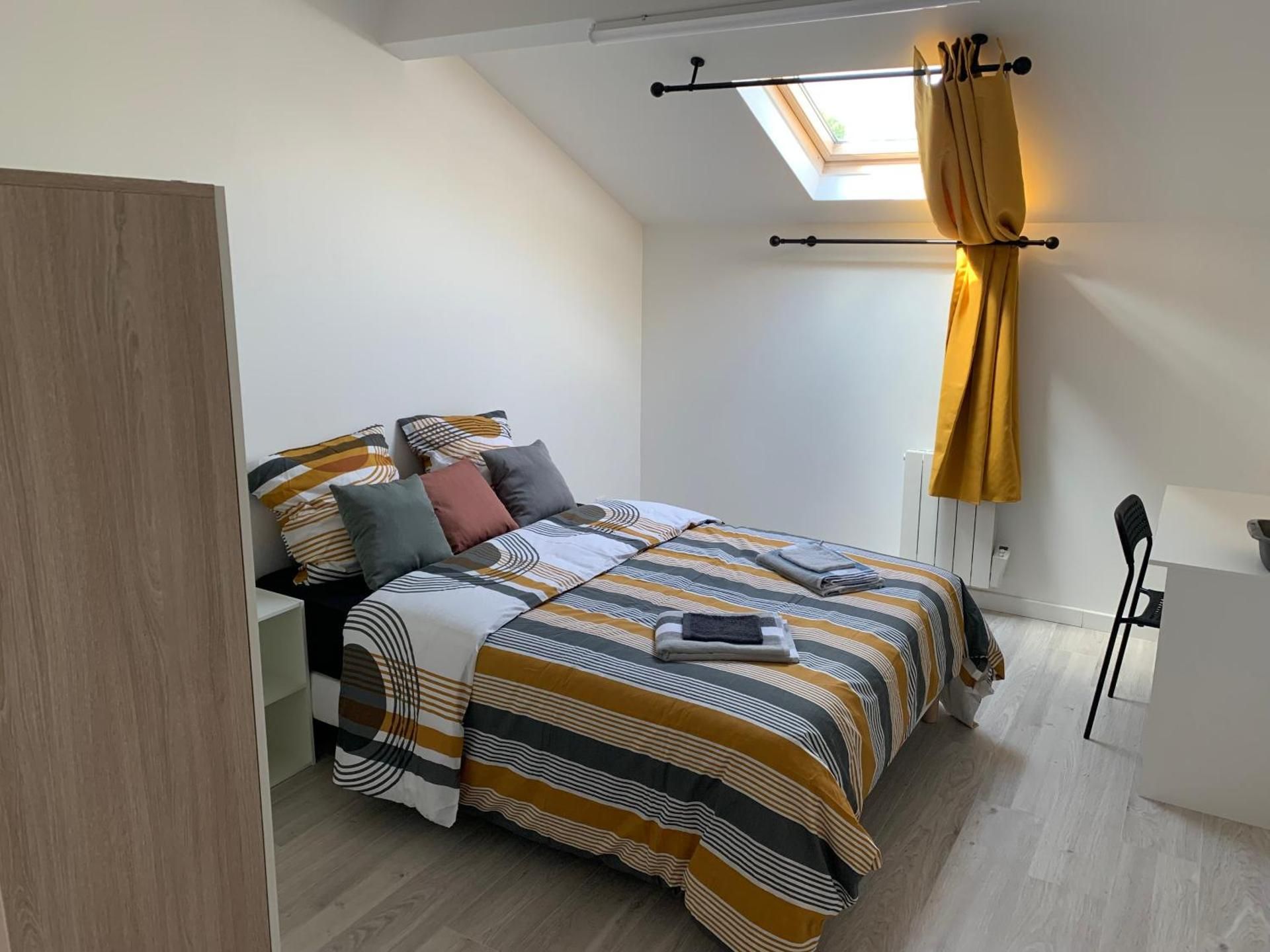 Double Room with Shared Bathroom