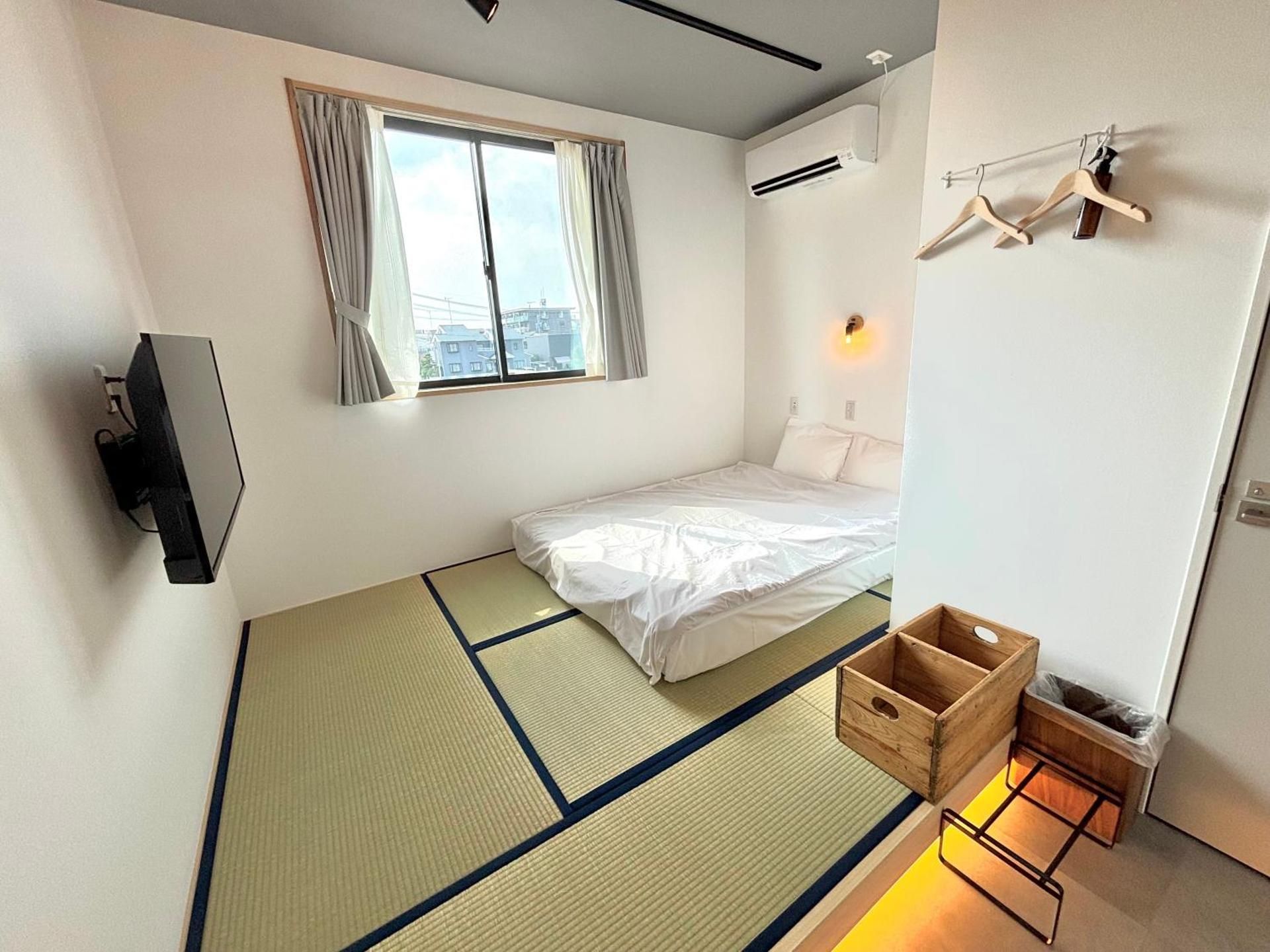 Deluxe Double Room with Shower