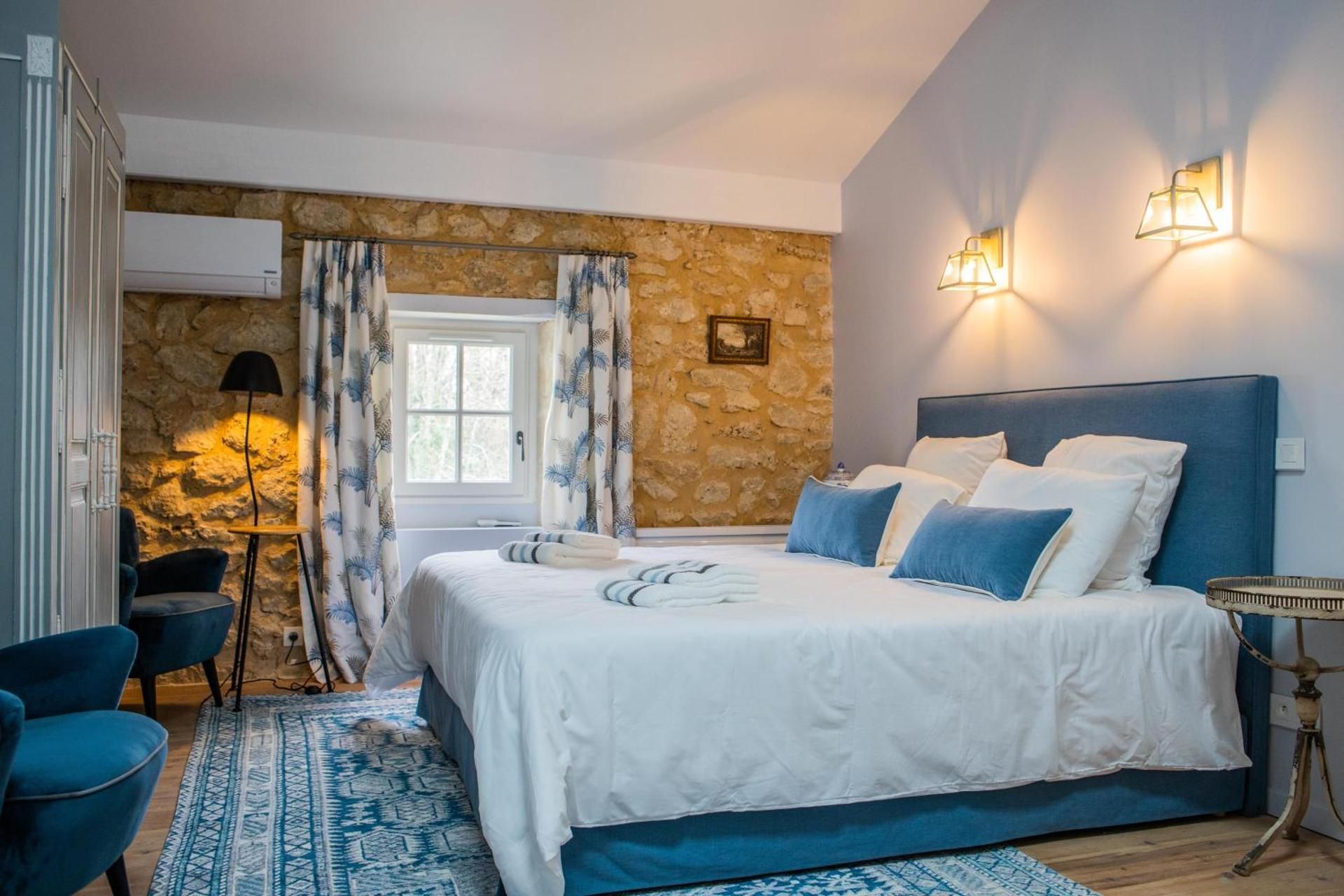 Triple Room with Bath