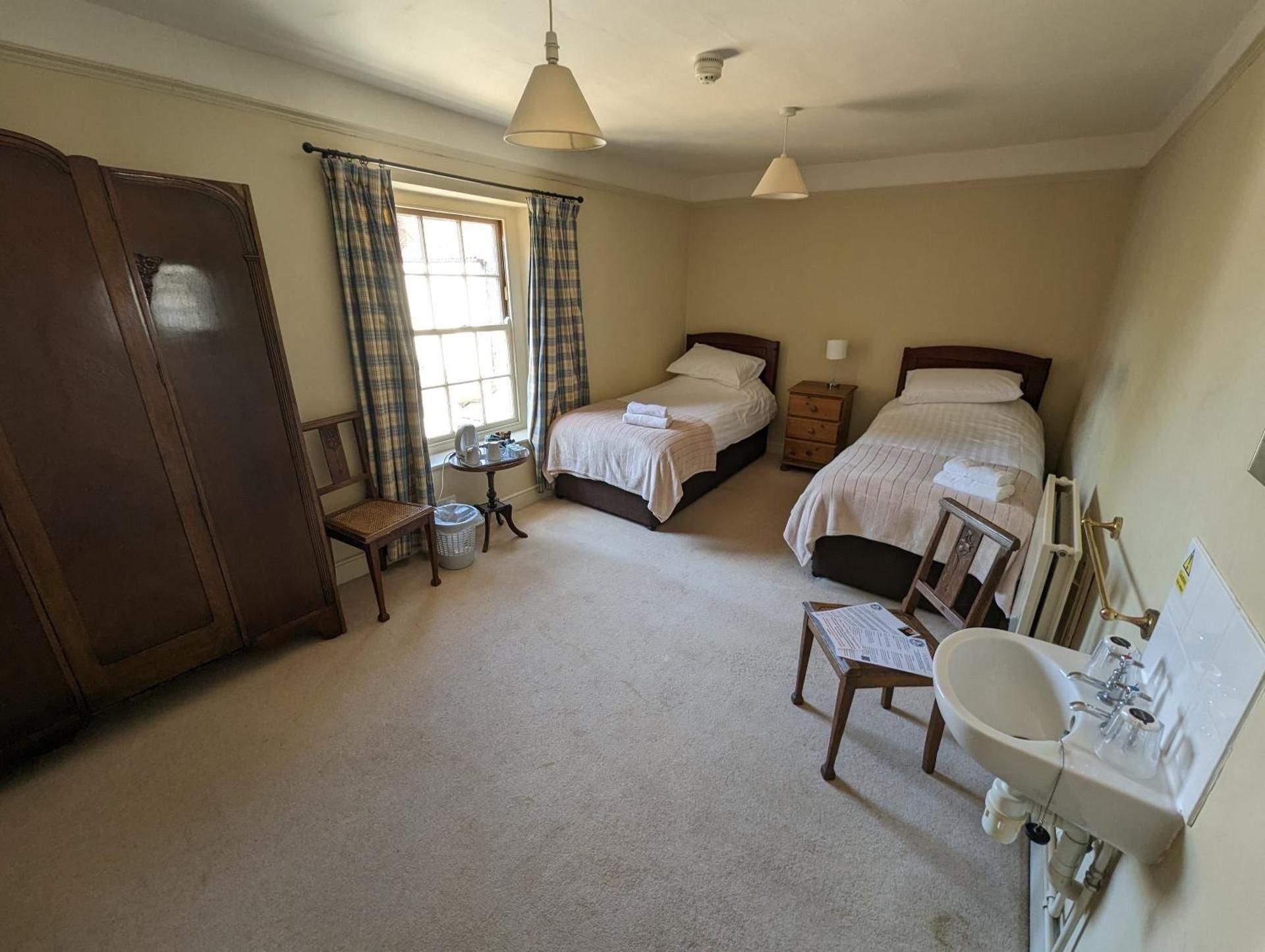 Twin Room with Shared Bathroom