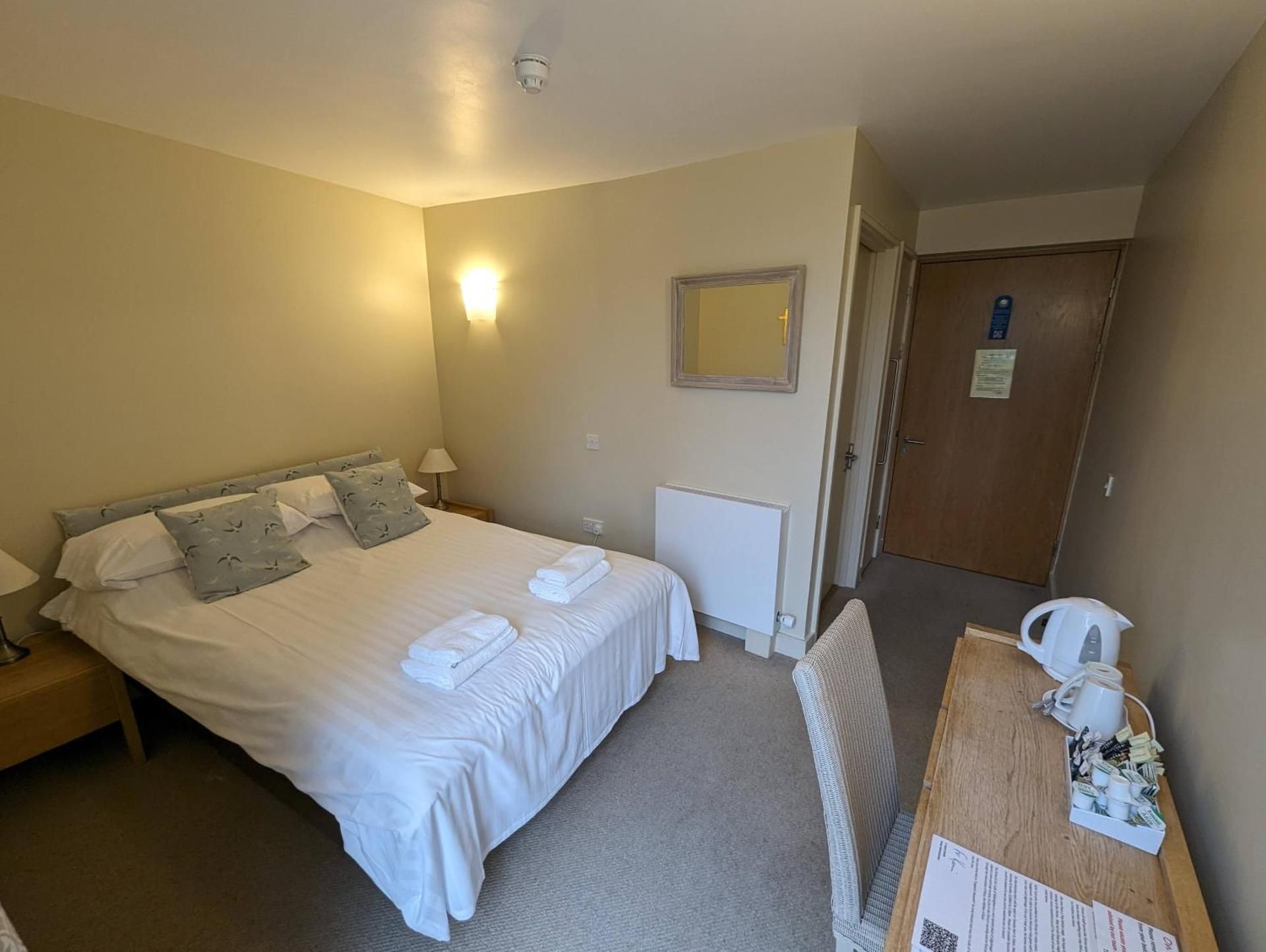 Double Room with Private Bathroom