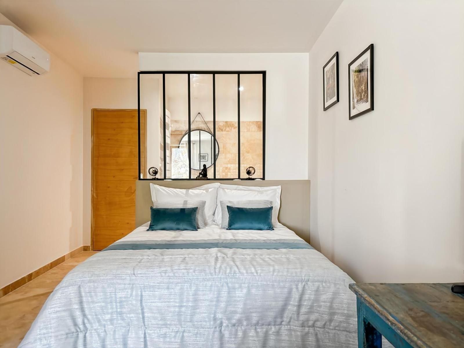Deluxe Double Room with Bath