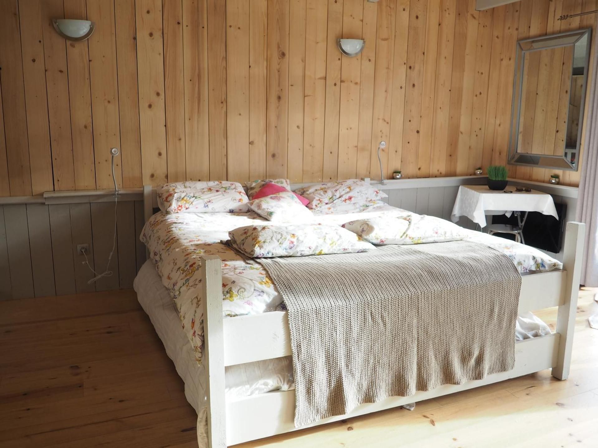 Au Fil de l'Eau Family Bungalow