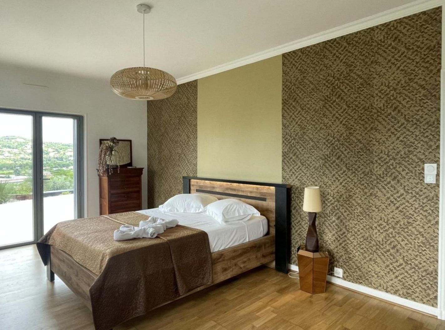 Double Room with Spa Bath