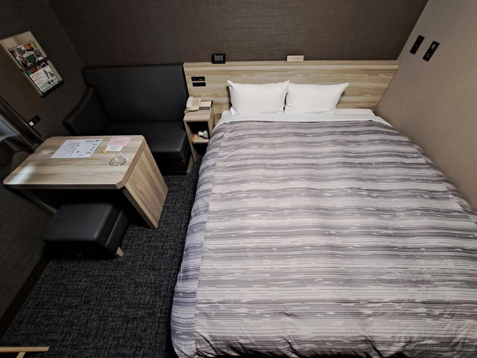 Double Room with Small Double Bed - Smoking