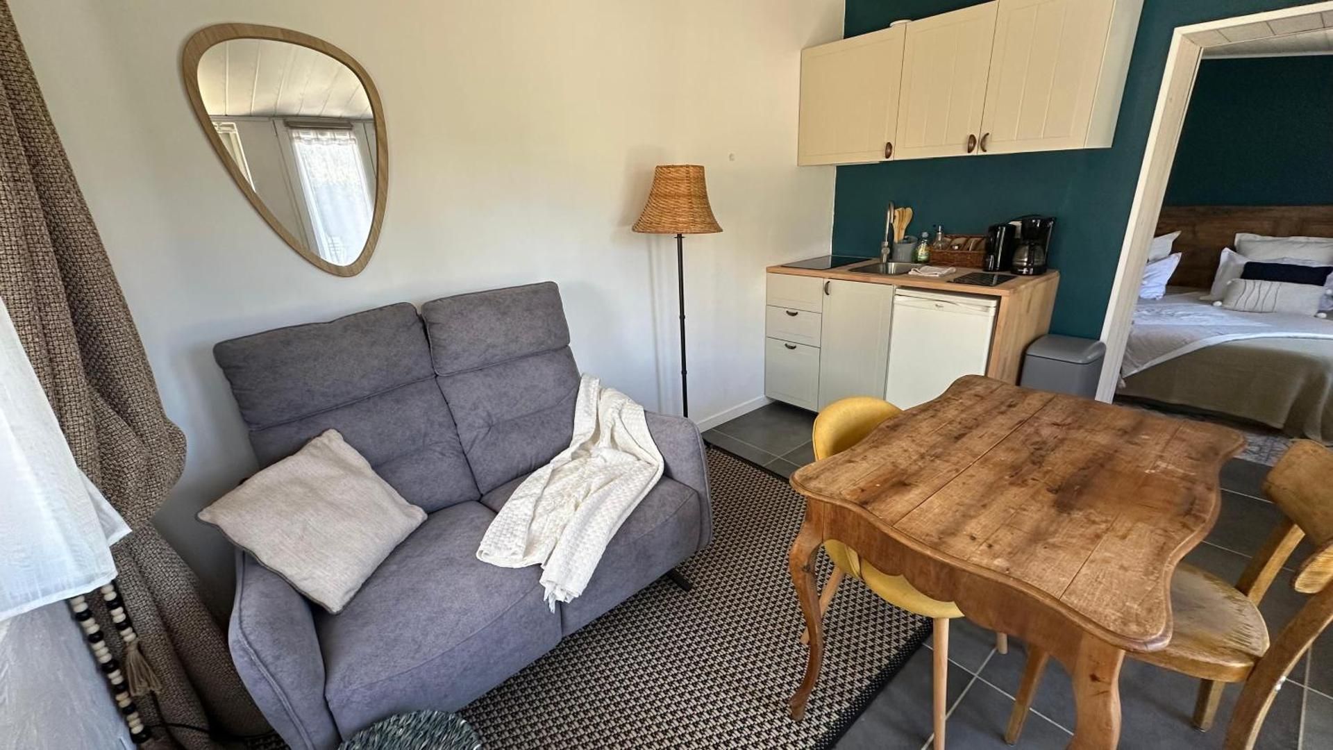 Suite with Garden View