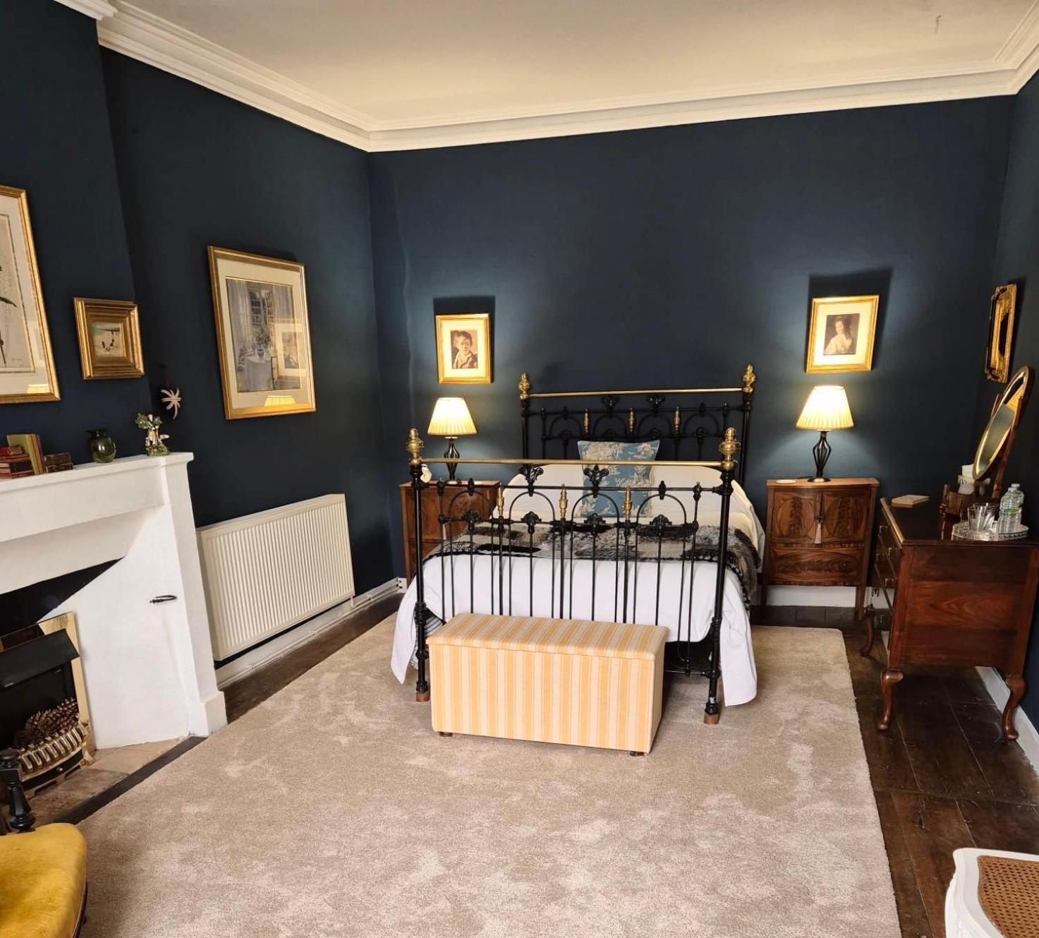 Double Room with Private Bathroom