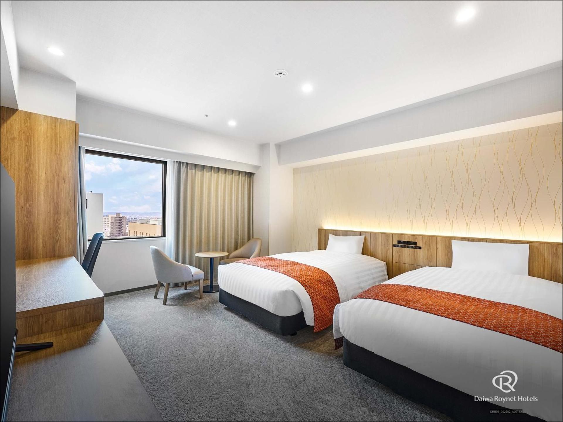Superior Twin Room with Private Bath - Non-Smoking