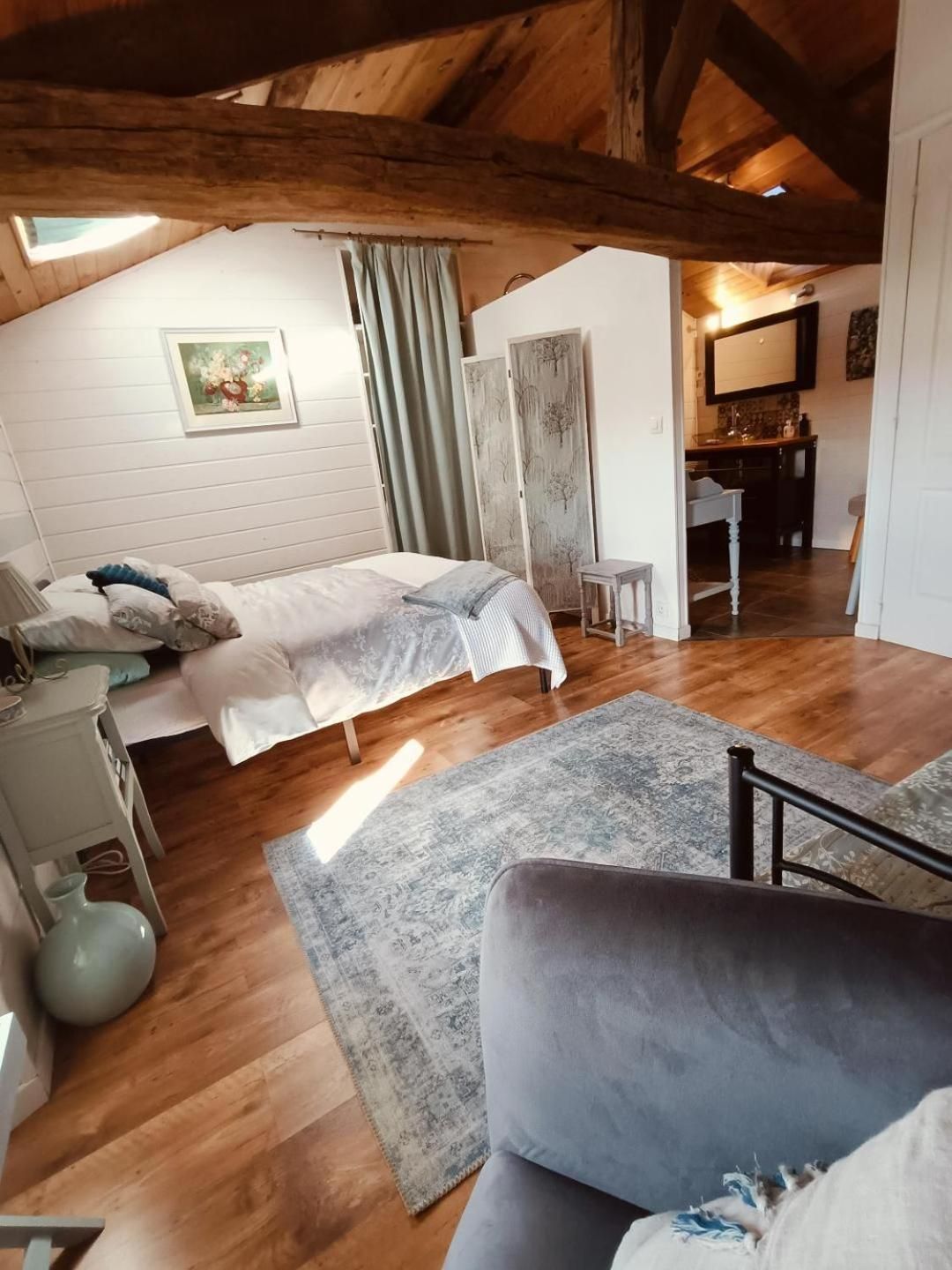 Double or Twin Room with Private Bathroom