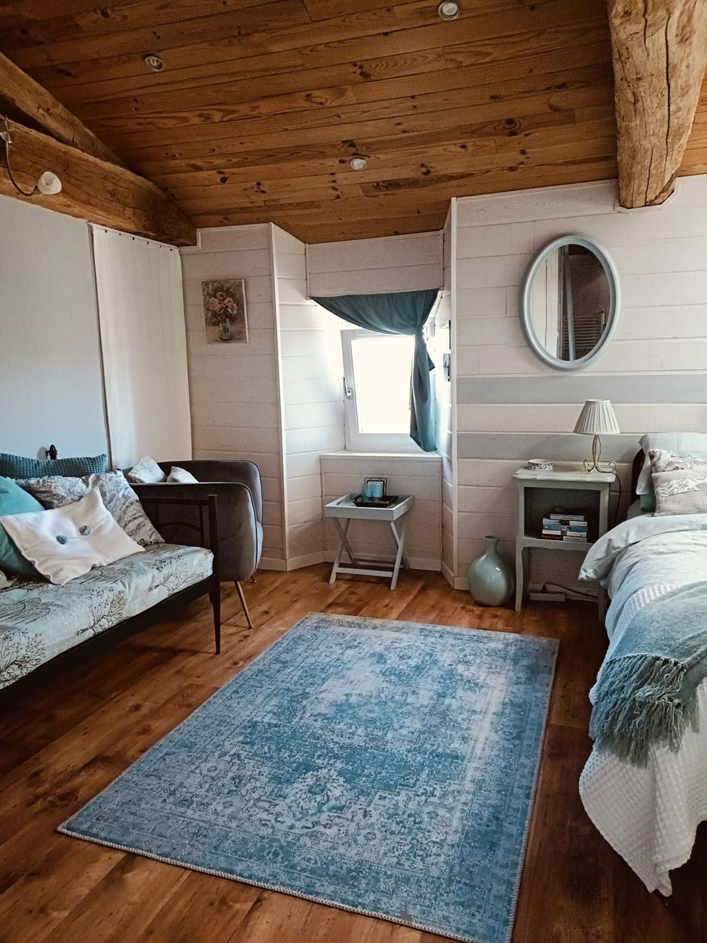 Double or Twin Room with Private Bathroom