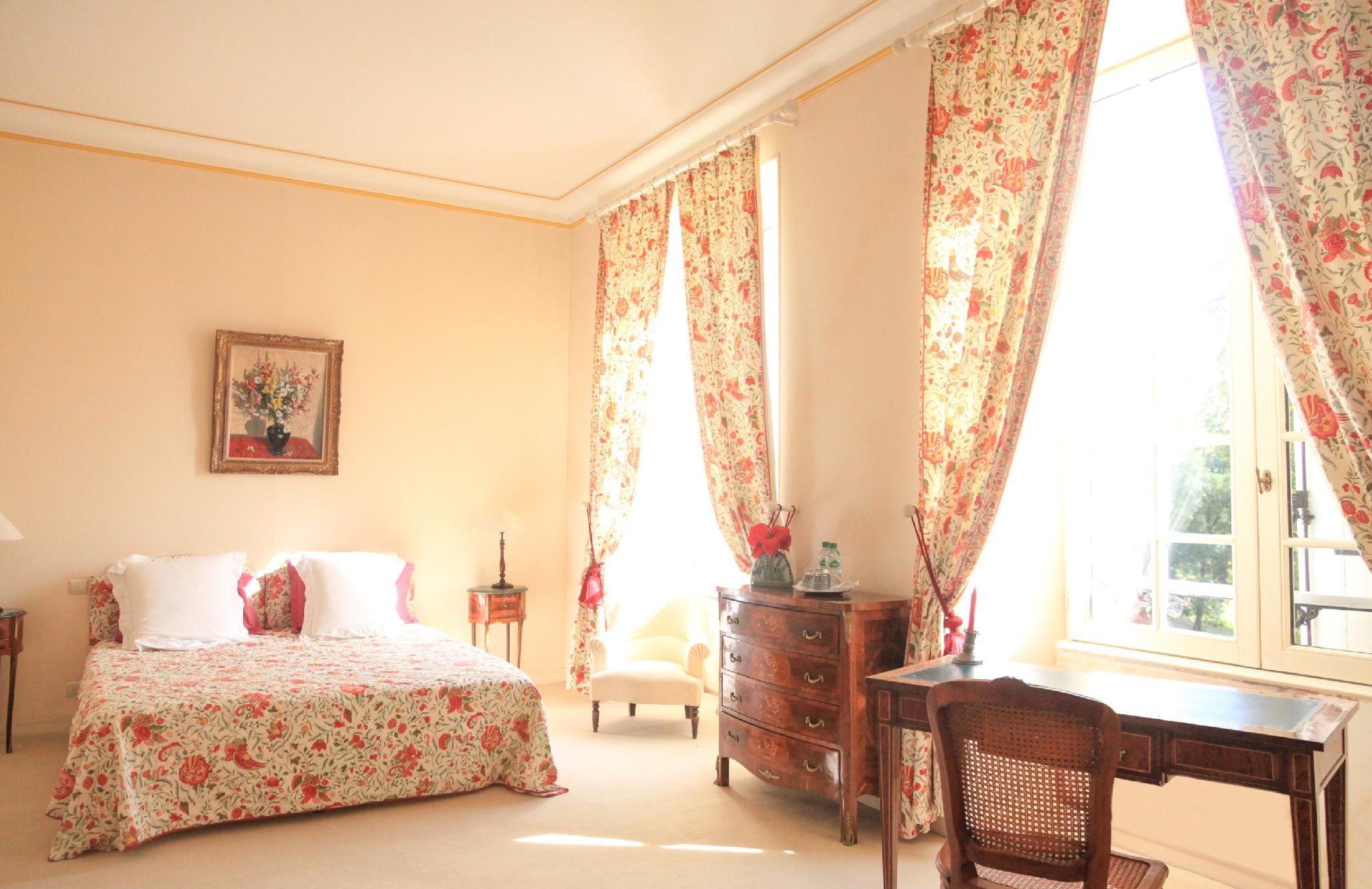 Double-Supérieure-Salle de bain privée extérieure-Vue sur le vignoble