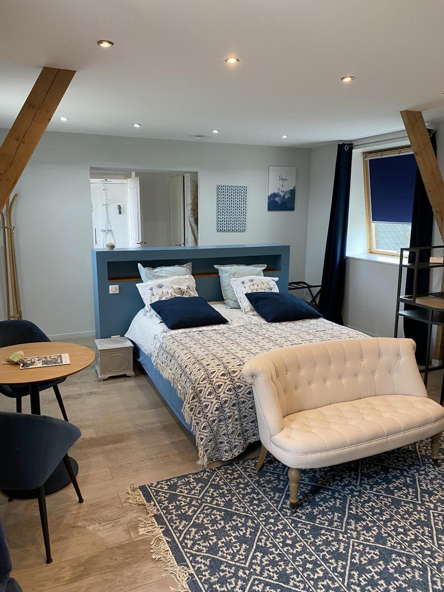 Double Room with Private Bathroom