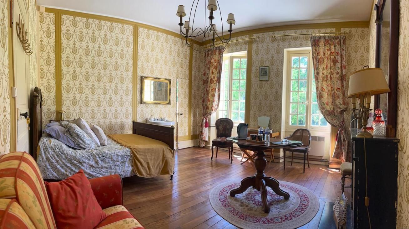 Two-Bedroom Suite