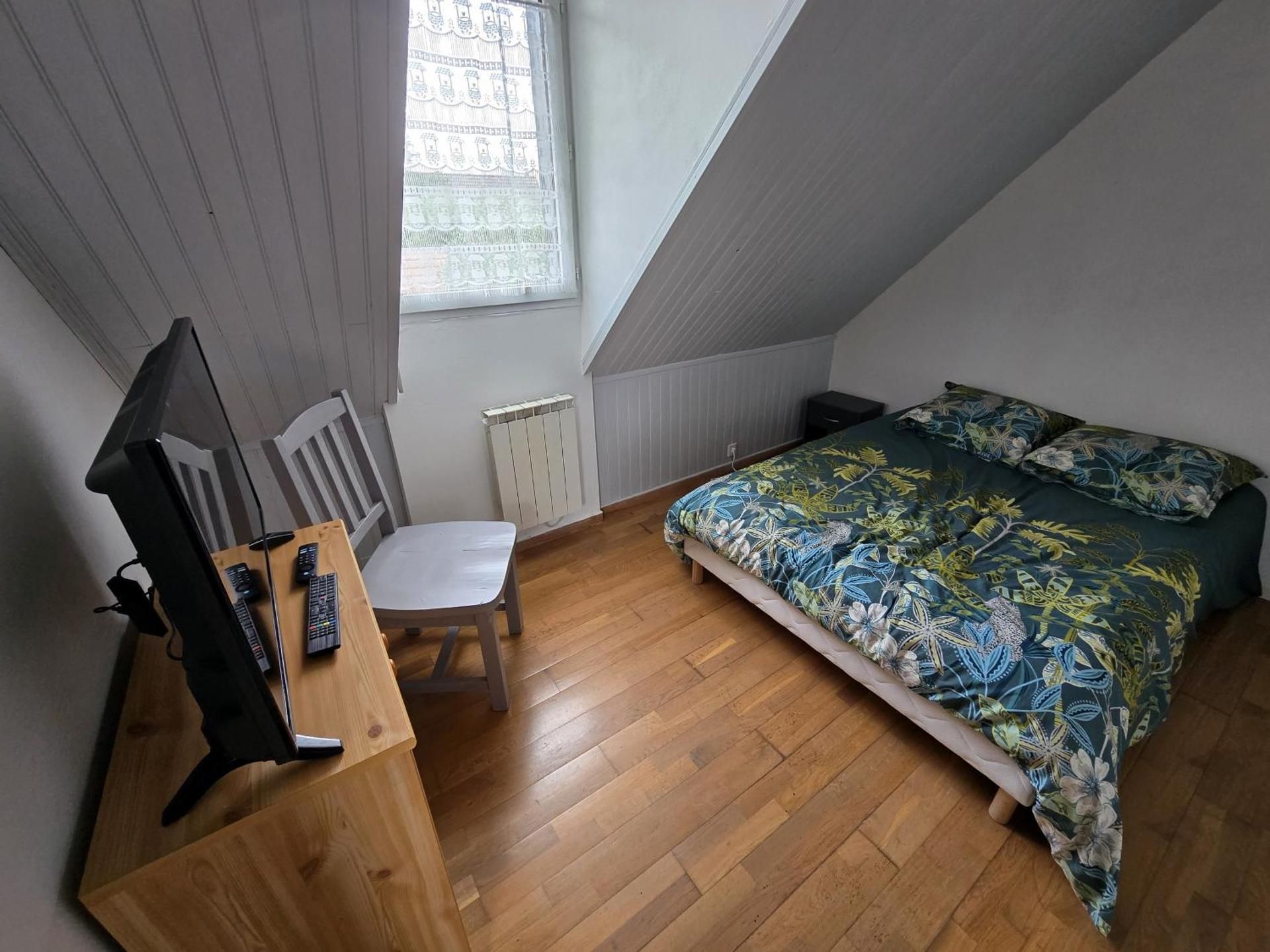 Double Room with Shared Bathroom