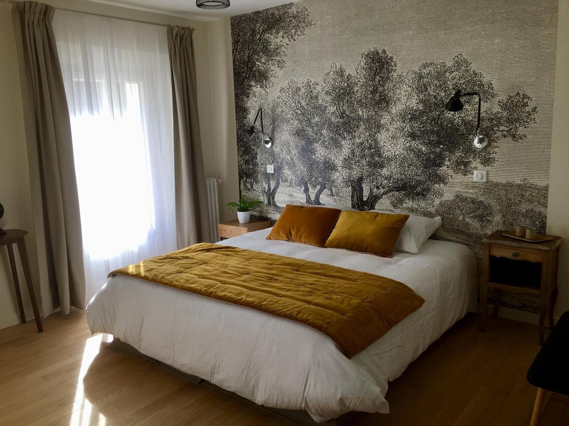 Deluxe Double or Twin Room with Balcony