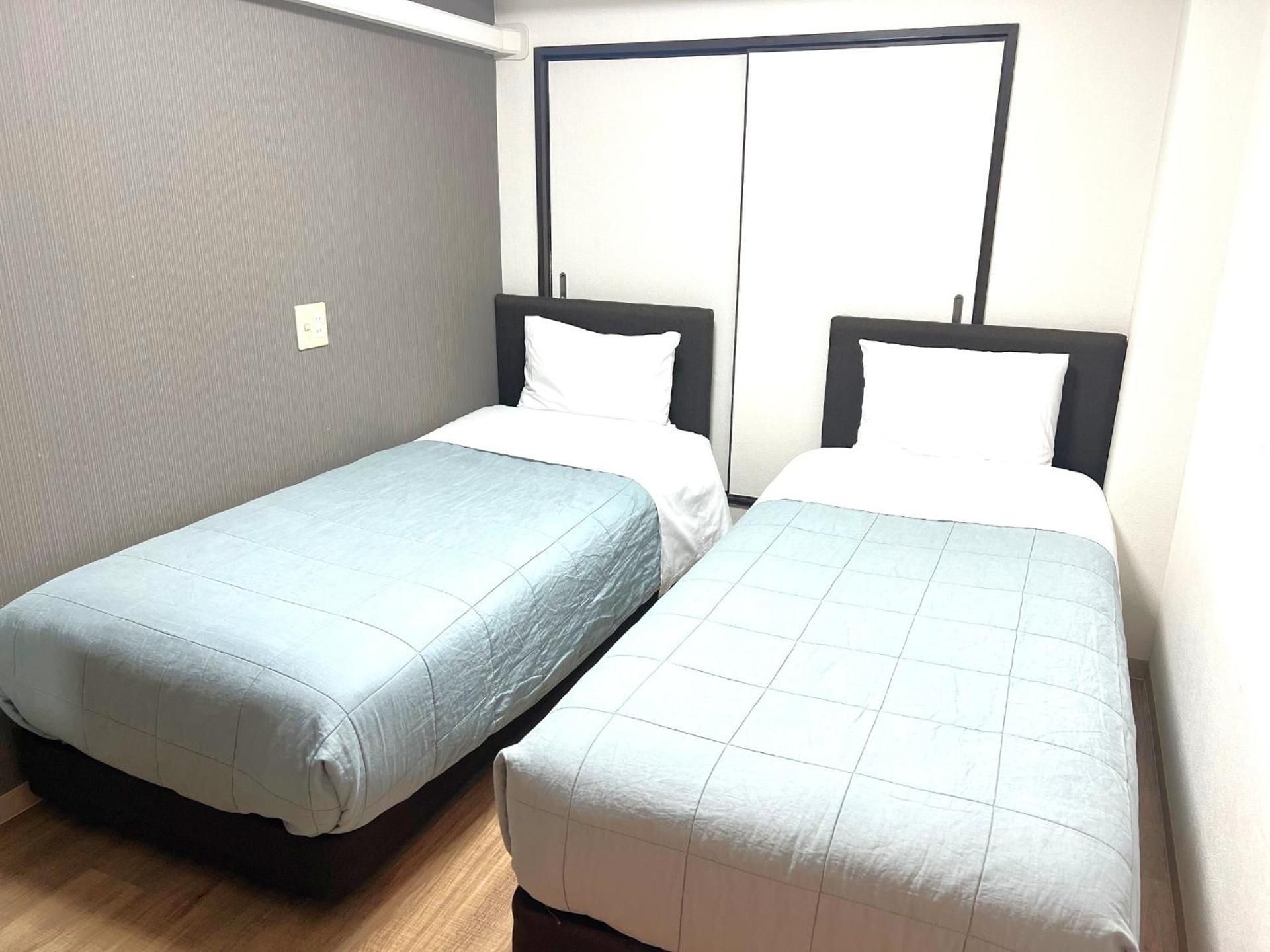 Economy Twin Room - Non-Smoking