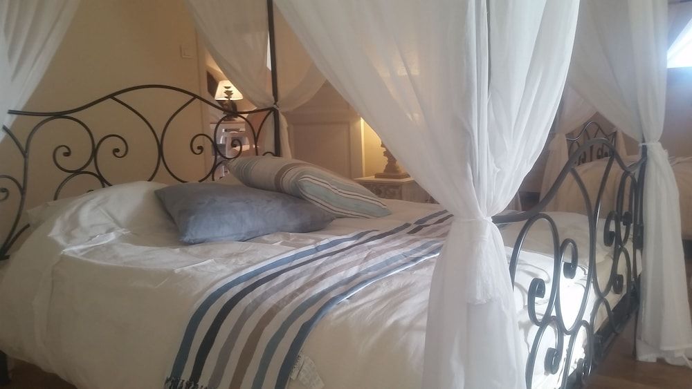 Deluxe Apartment, 2 Bedrooms, Kitchen, River View