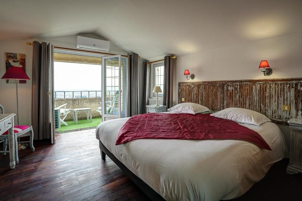 Double Room with Terrace