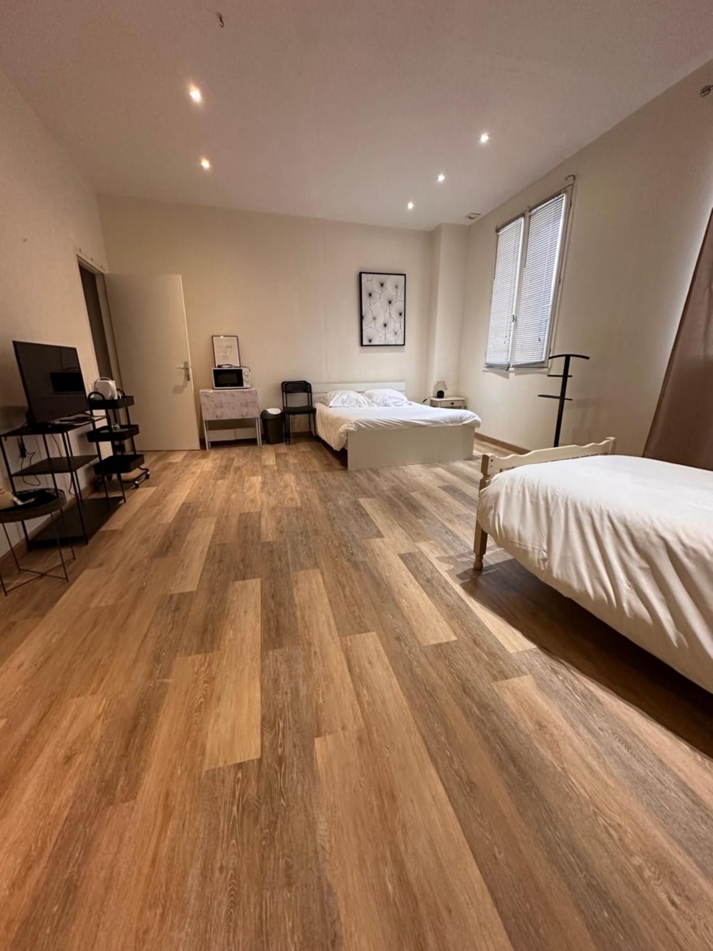 Twin Room with Bath