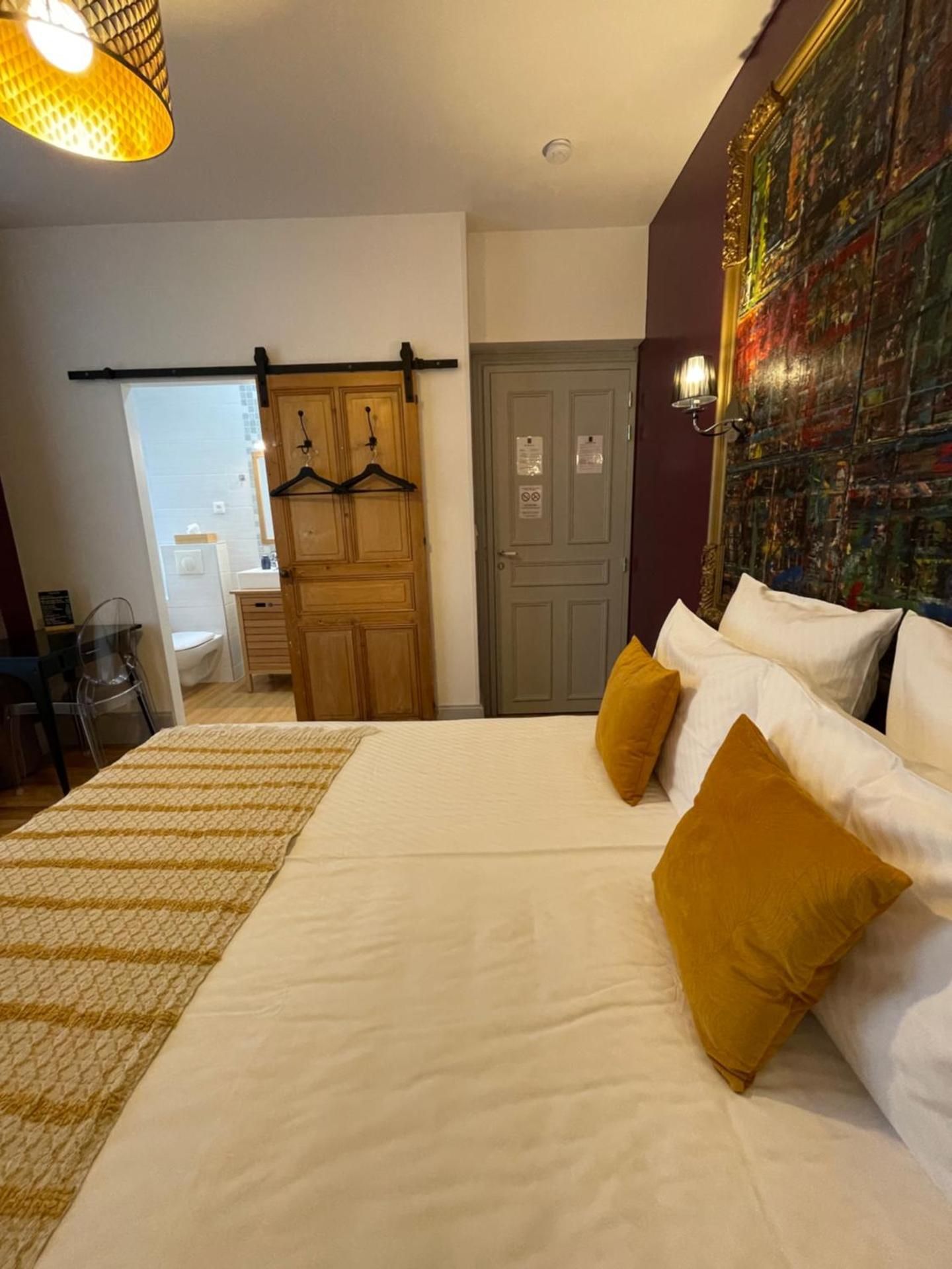 Double Room with Private Bathroom