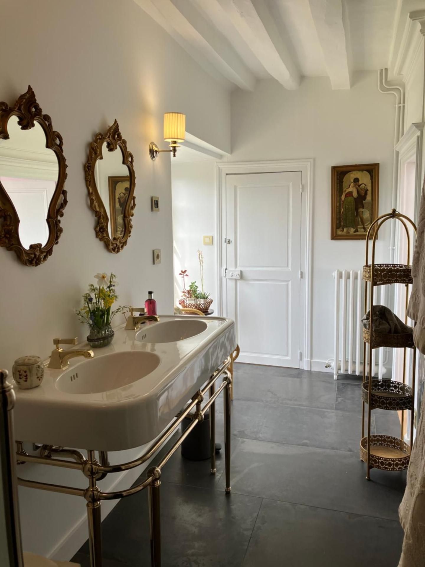 Deluxe Family Suite