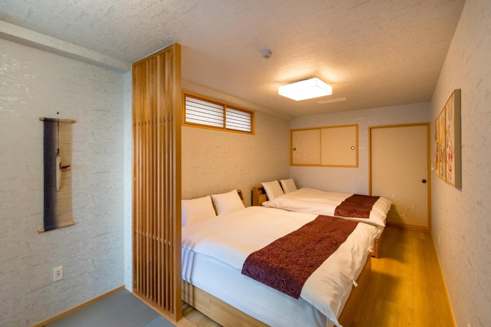 One-Bedroom Apartment with Balcony