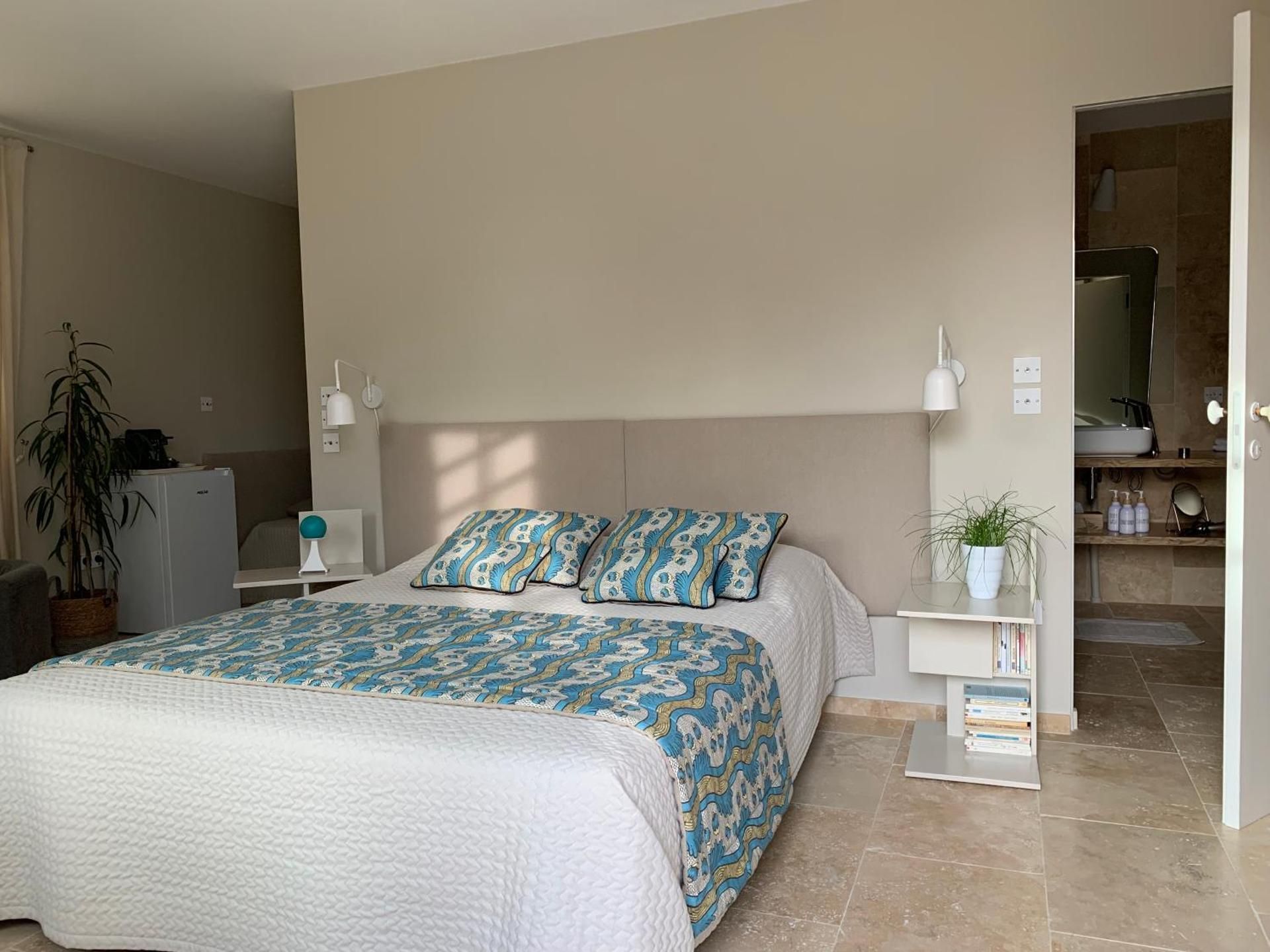 Double Room with Private Bathroom