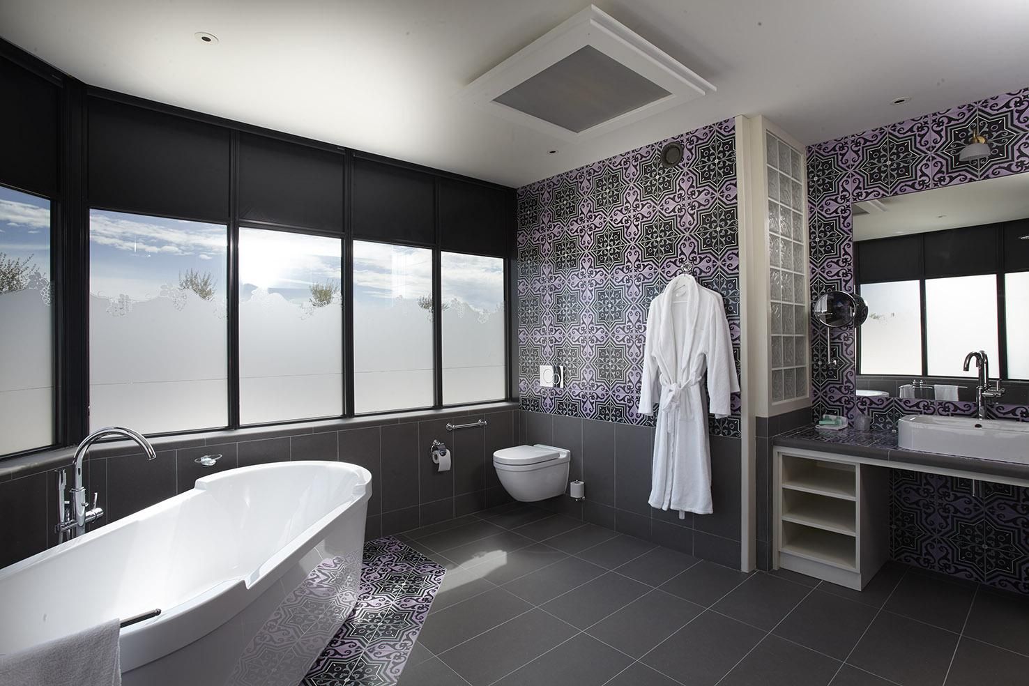 Double-Standard-Salle de bain privée séparée-Perrière