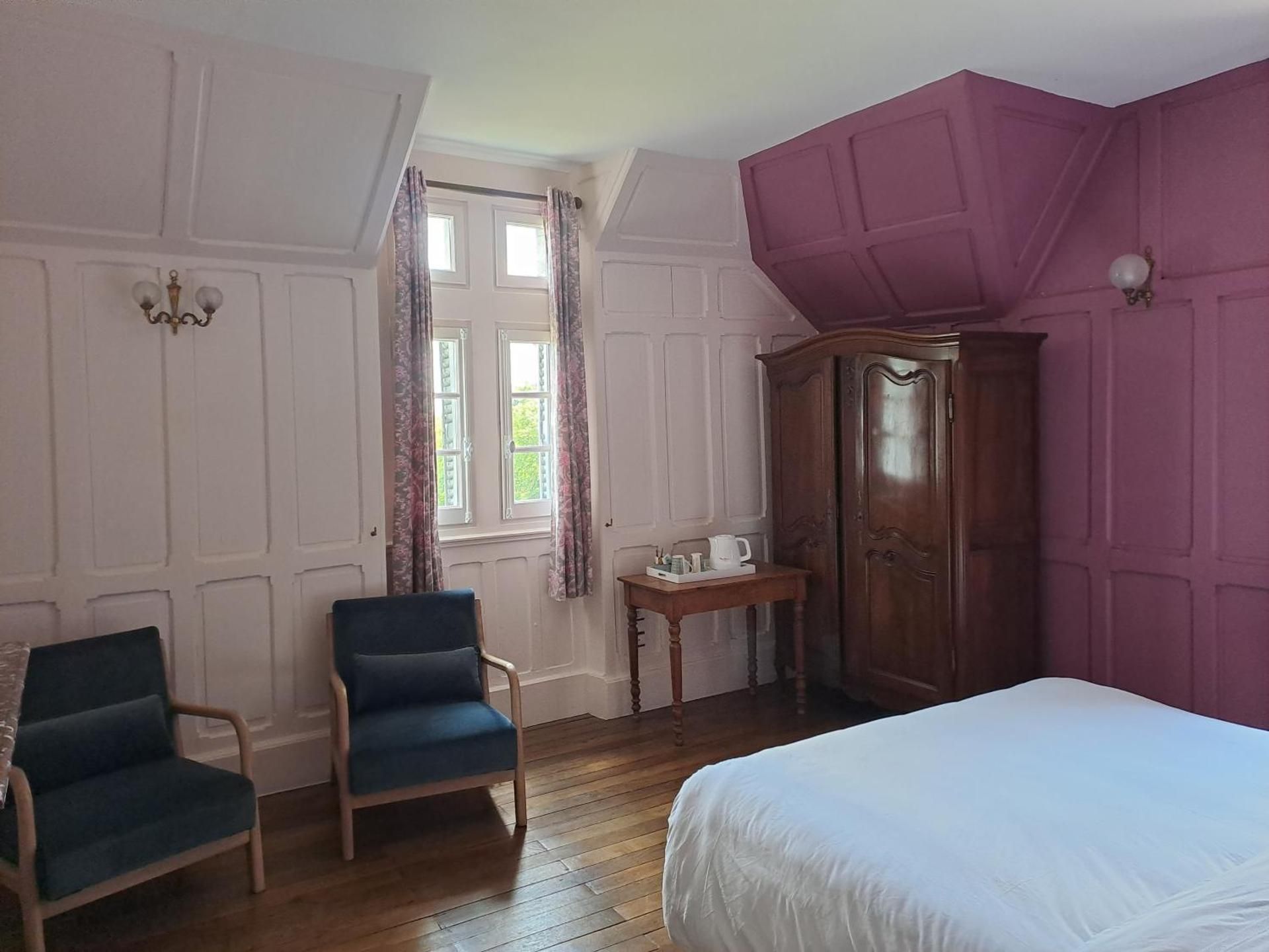 Double Room with Private Bathroom