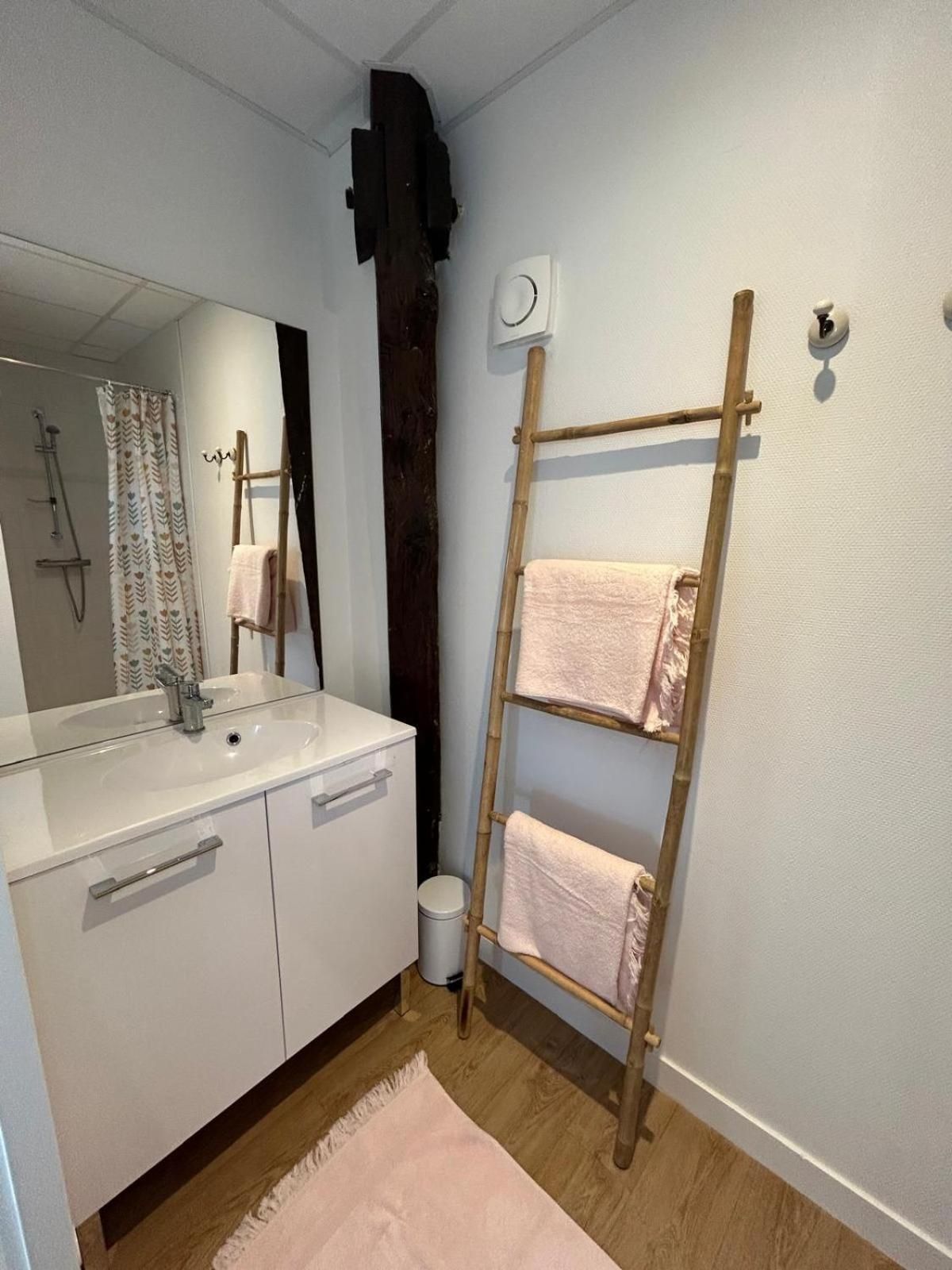 Two-Bedroom Deluxe Apartment