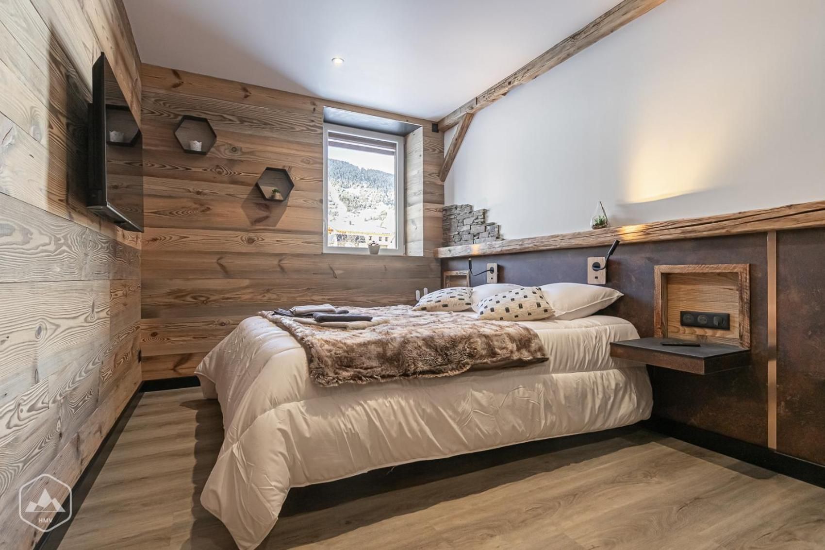 King Room with Mountain View