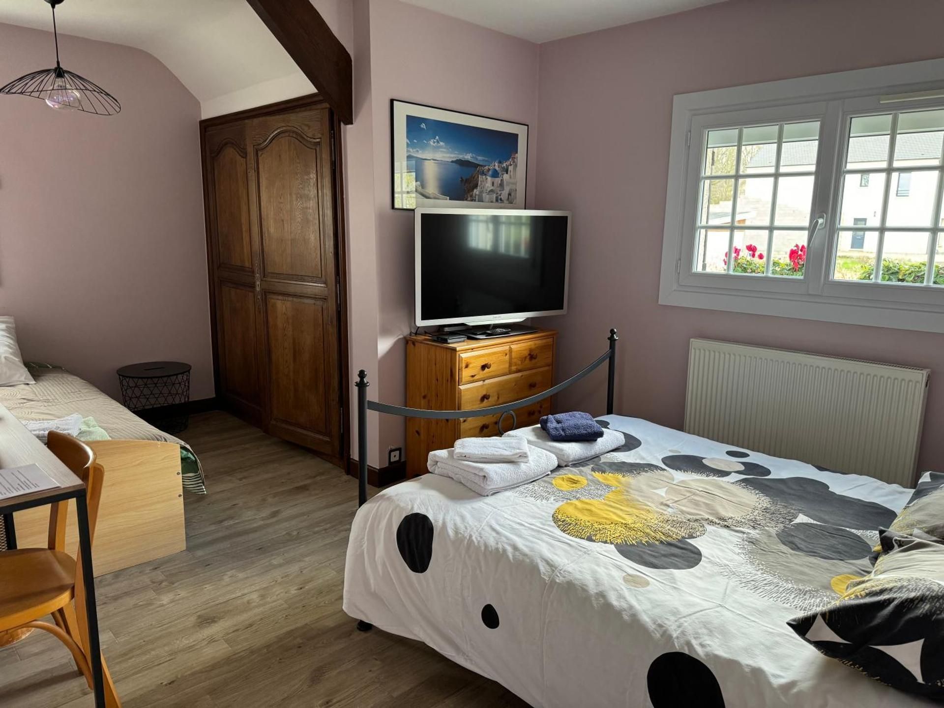 Double Room with Private Bathroom